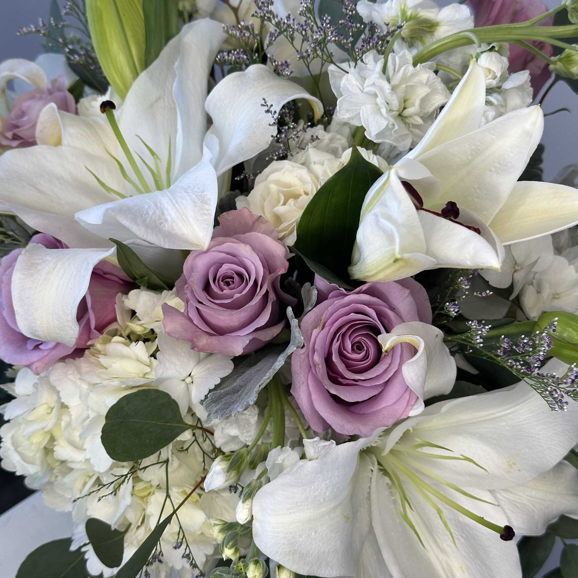 Discover the timeless beauty of our Lovely Luxe Bouquet, a sophisticated luxury, photo 2 of 4