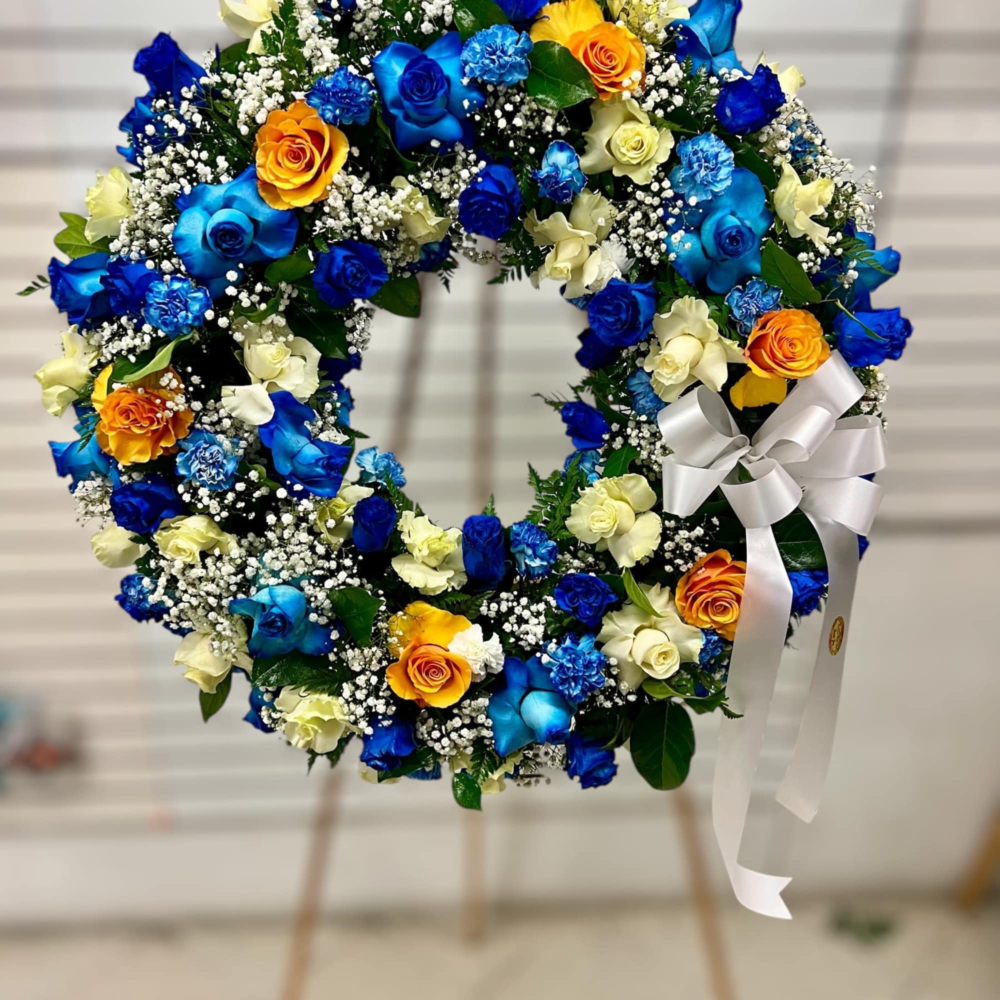 OVERSIZE FUNERAL WREATH, photo 2 of 2