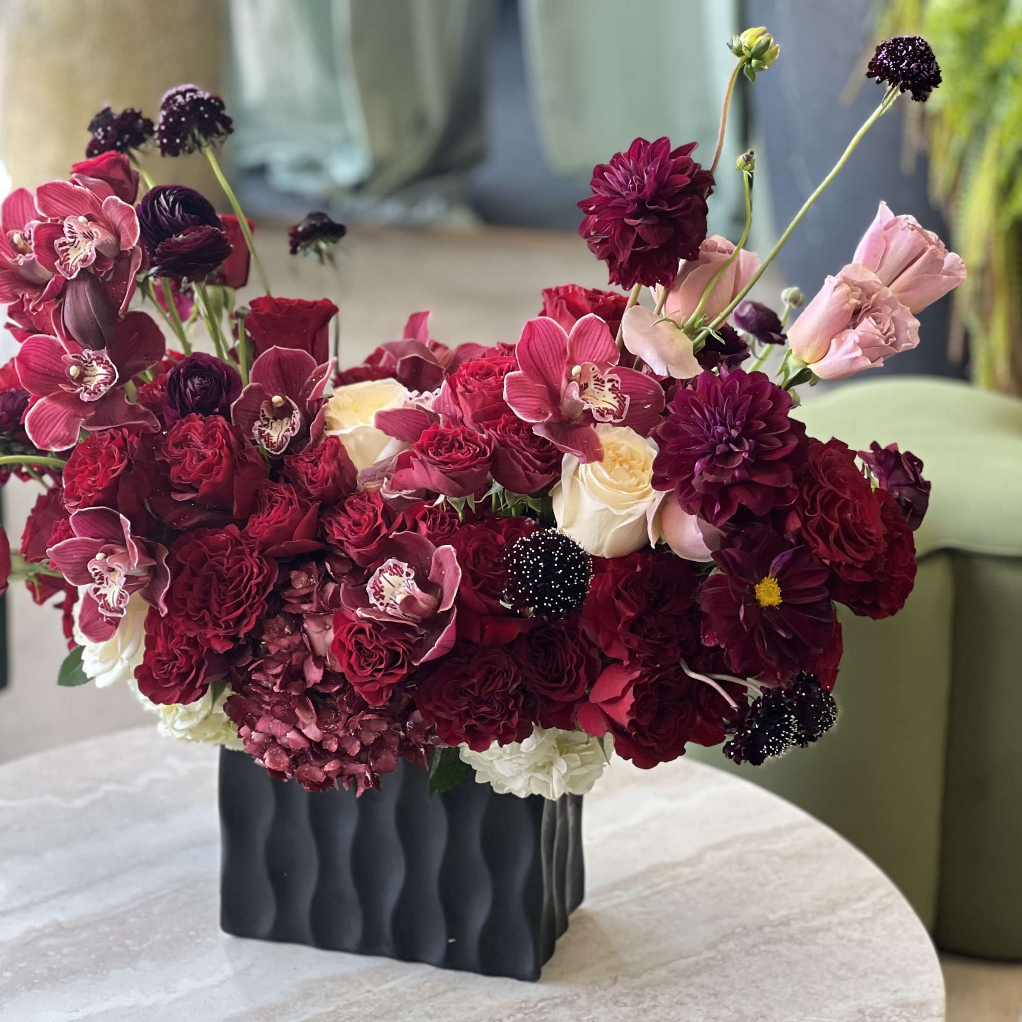 mix pink flowers , photo 2 of 2