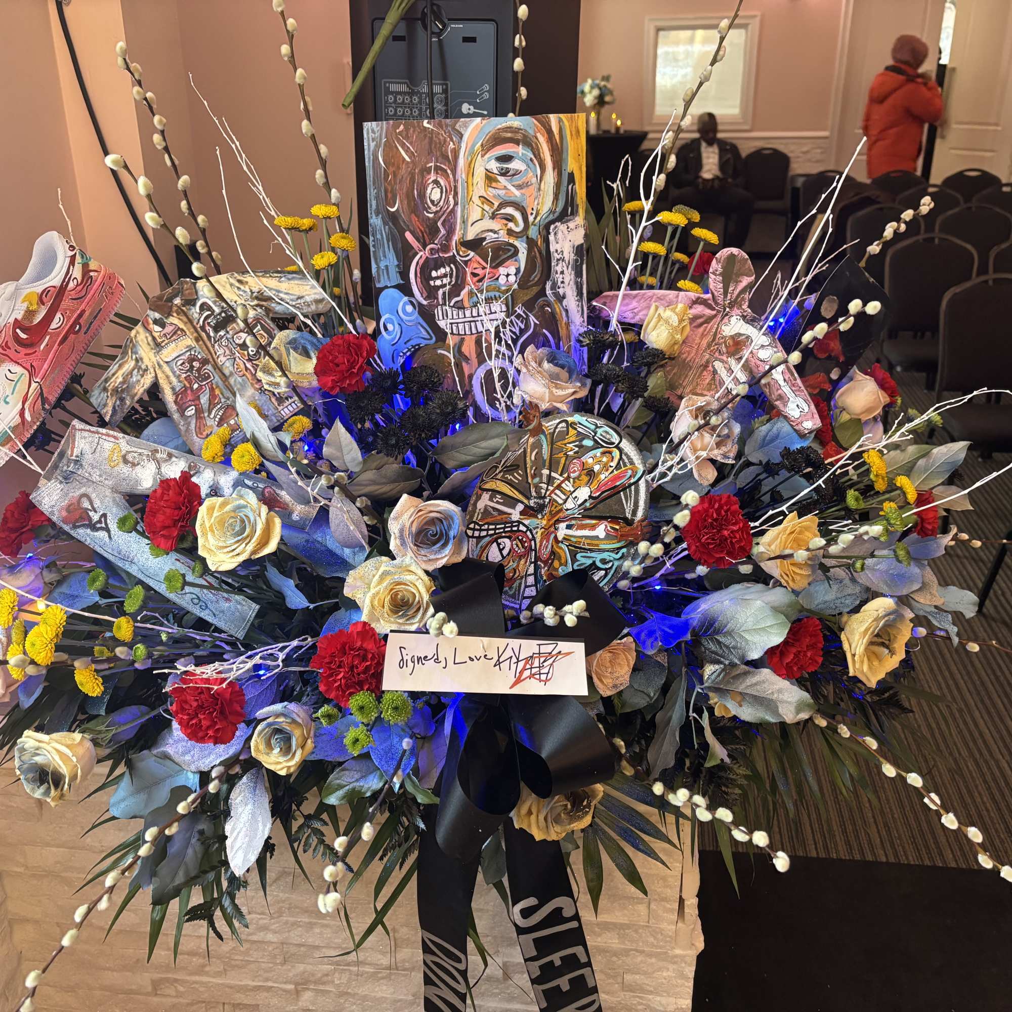 Freedom design exclusive artist casket piece , photo 3 of 3