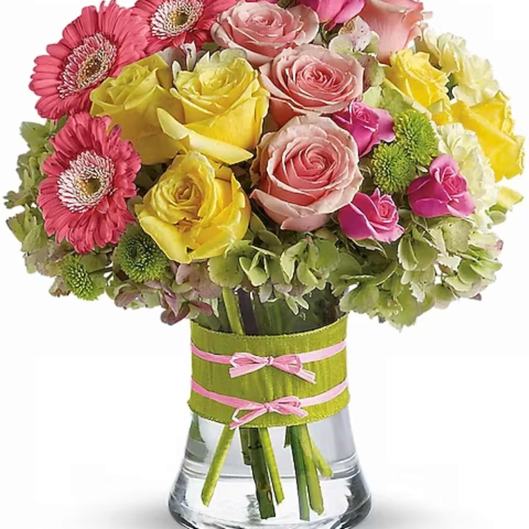 This arrangement would be perfect for any girl with an eye for