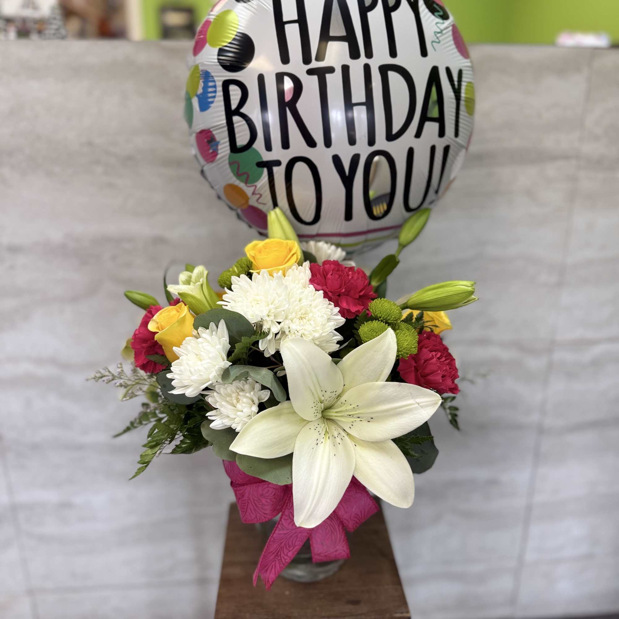 (ALL-ROUND) This beautiful arrangement from Xpressions Florist is a perfect way to