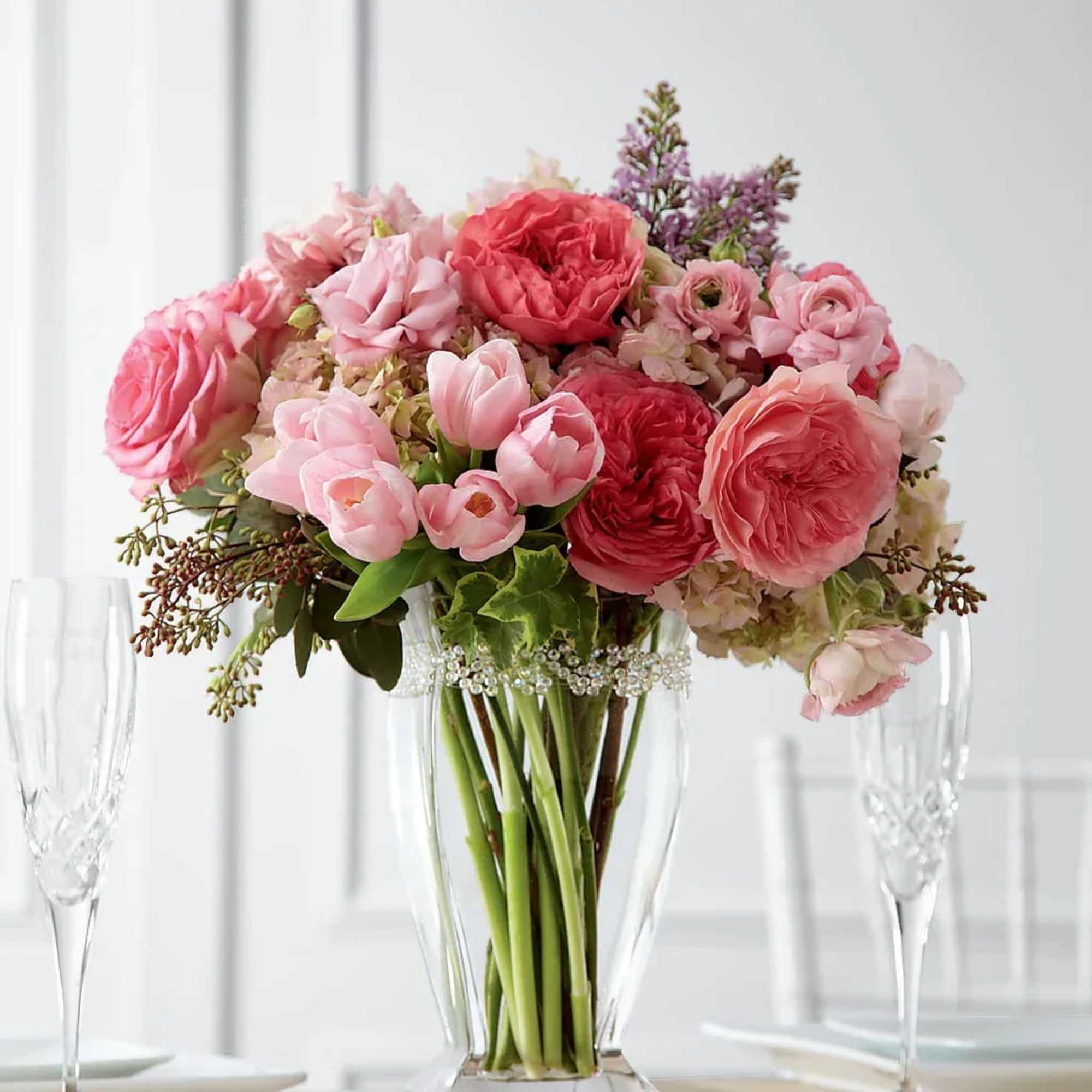 Elegant and finest floral design with a different assorted flowers. 