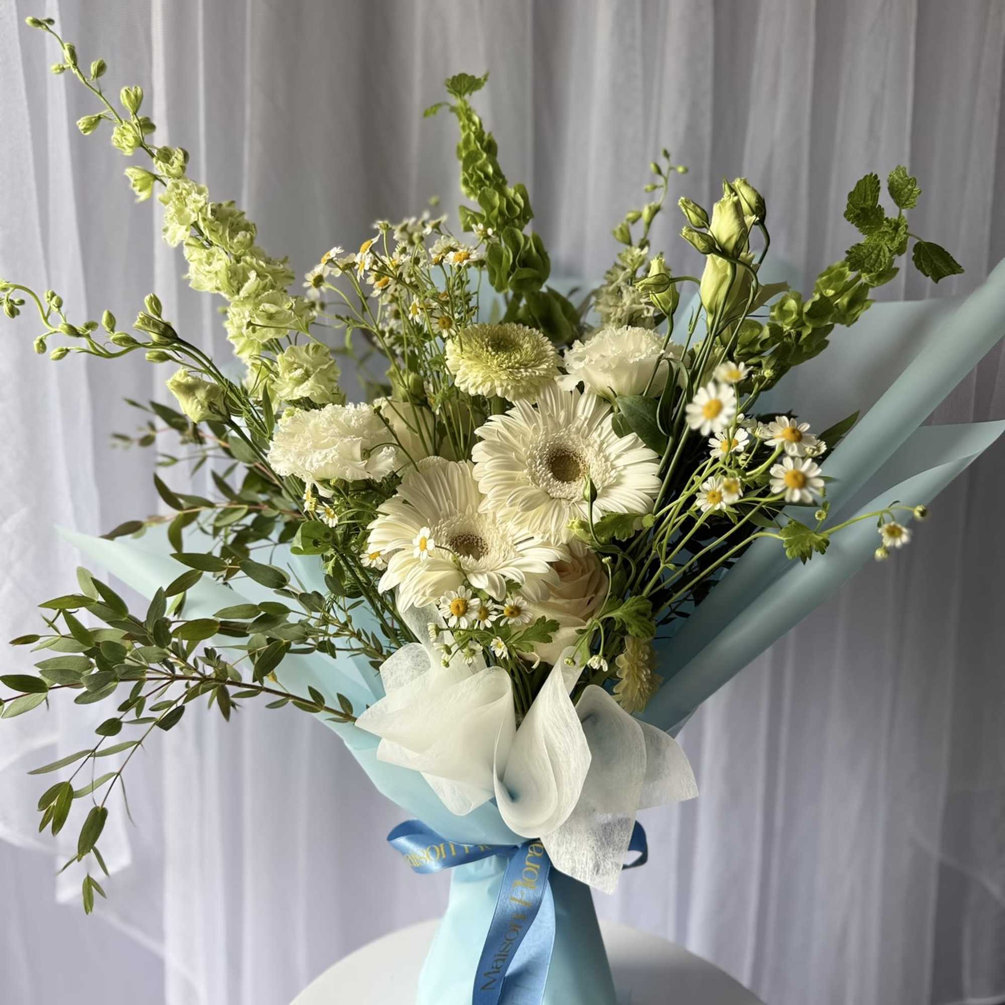 A fresh and airy bouquet inspired by the softness of a spring, photo 3 of 3