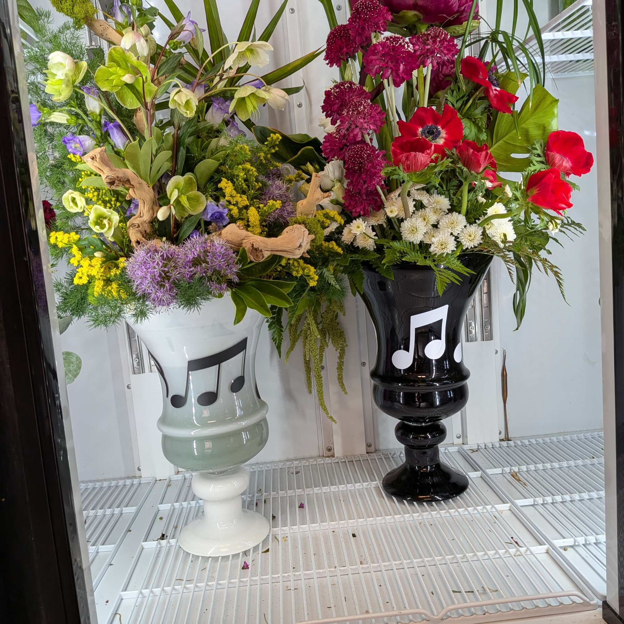 A variety of flowers to represent California and Idaho native flowers and, photo 3 of 3