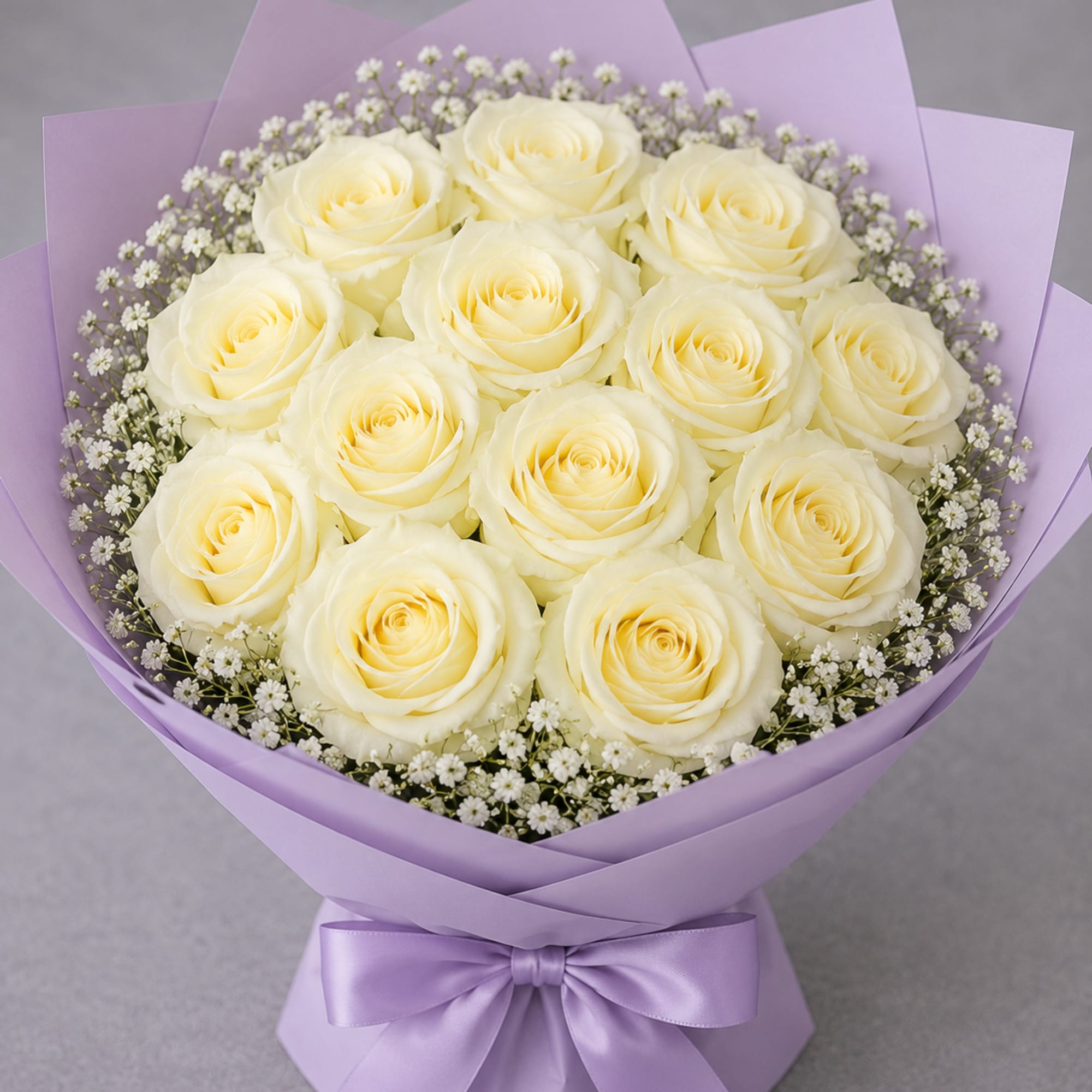 White Mondial Rose Bouquet

Elegant, graceful, and effortlessly sophisticated, this bouquet features premium