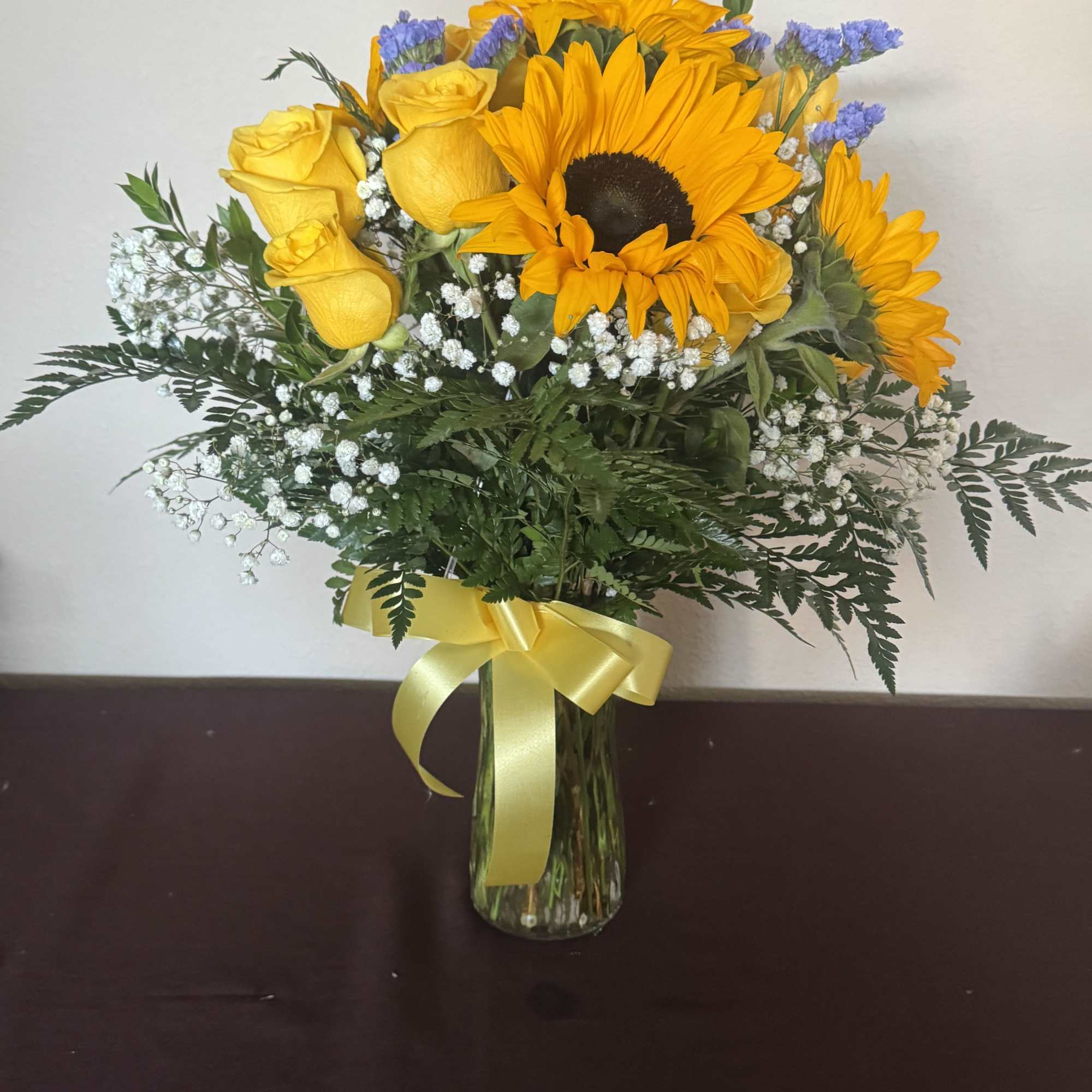 A beautiful vase with yellow roses and sunflowers. Perfect for national yellow, photo 2 of 2