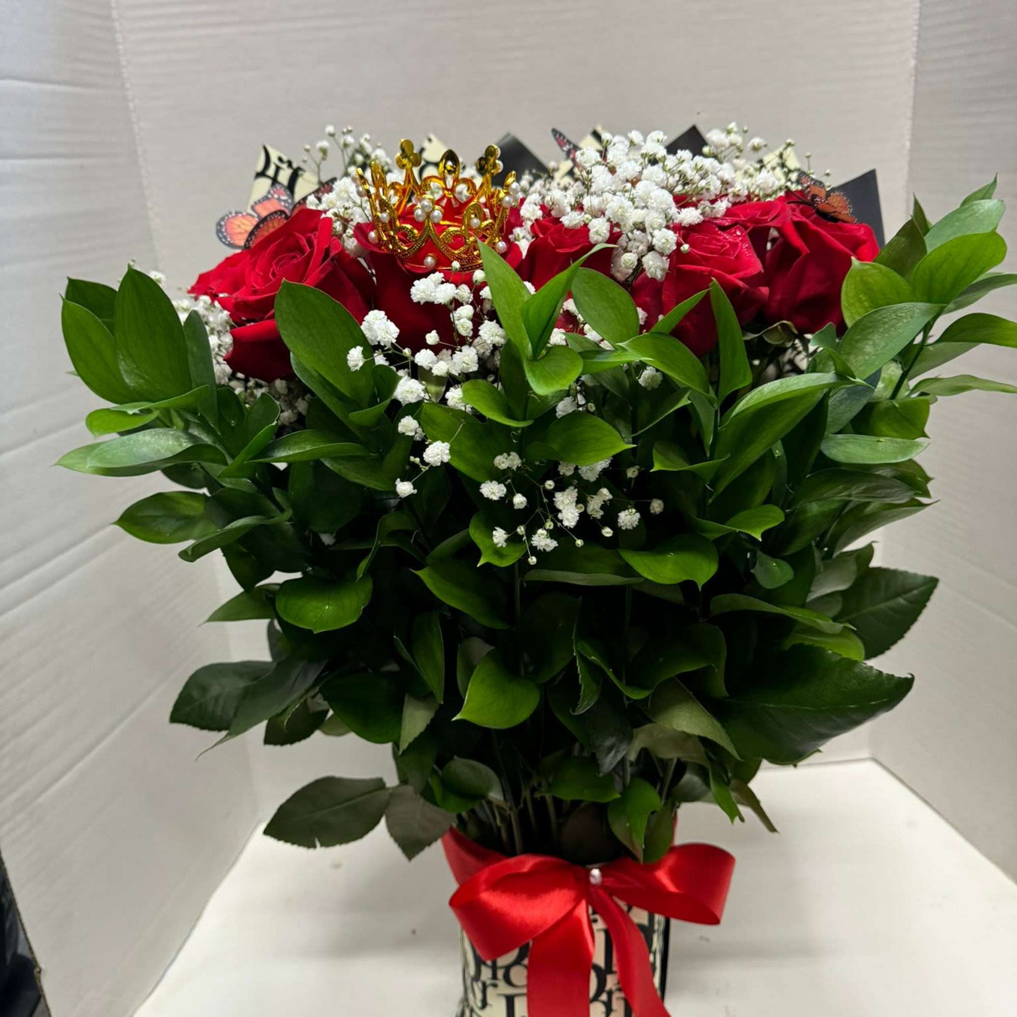 radiant arrangement with 36 roses in floral foam covered with Korean paper, photo 2 of 2