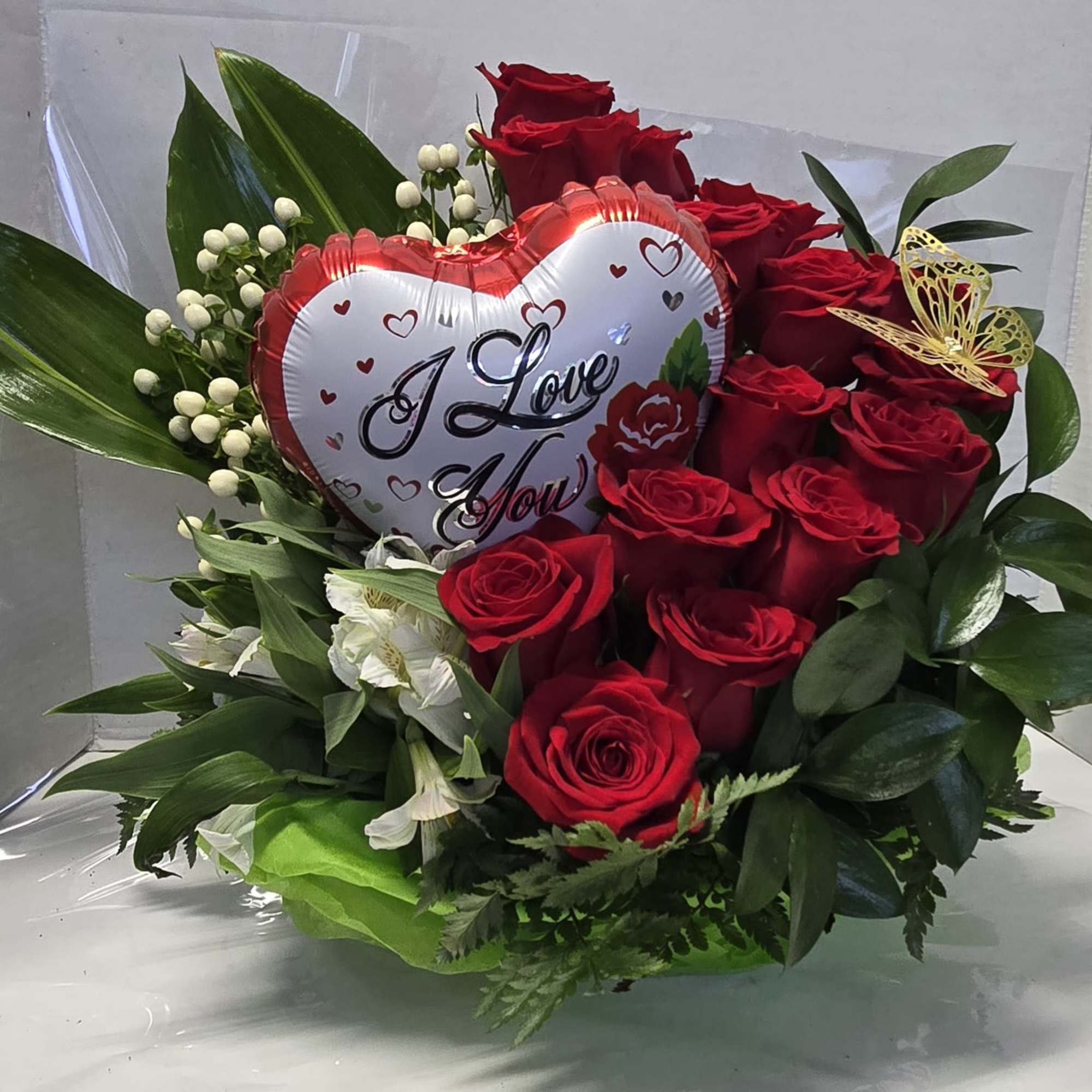 If you're looking for something special, elegant, and romantic, we have this, photo 2 of 2