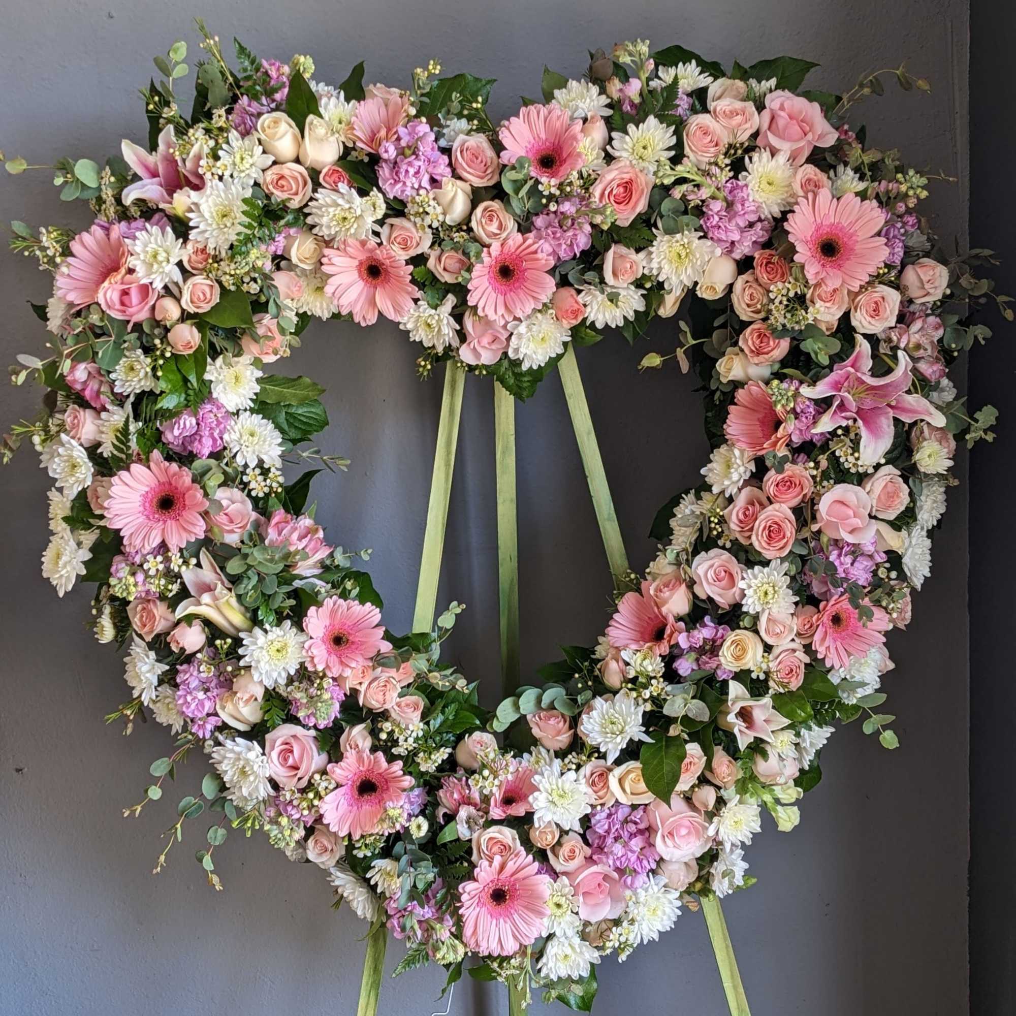 This is a beautiful option for a funeral service, church or graveside.