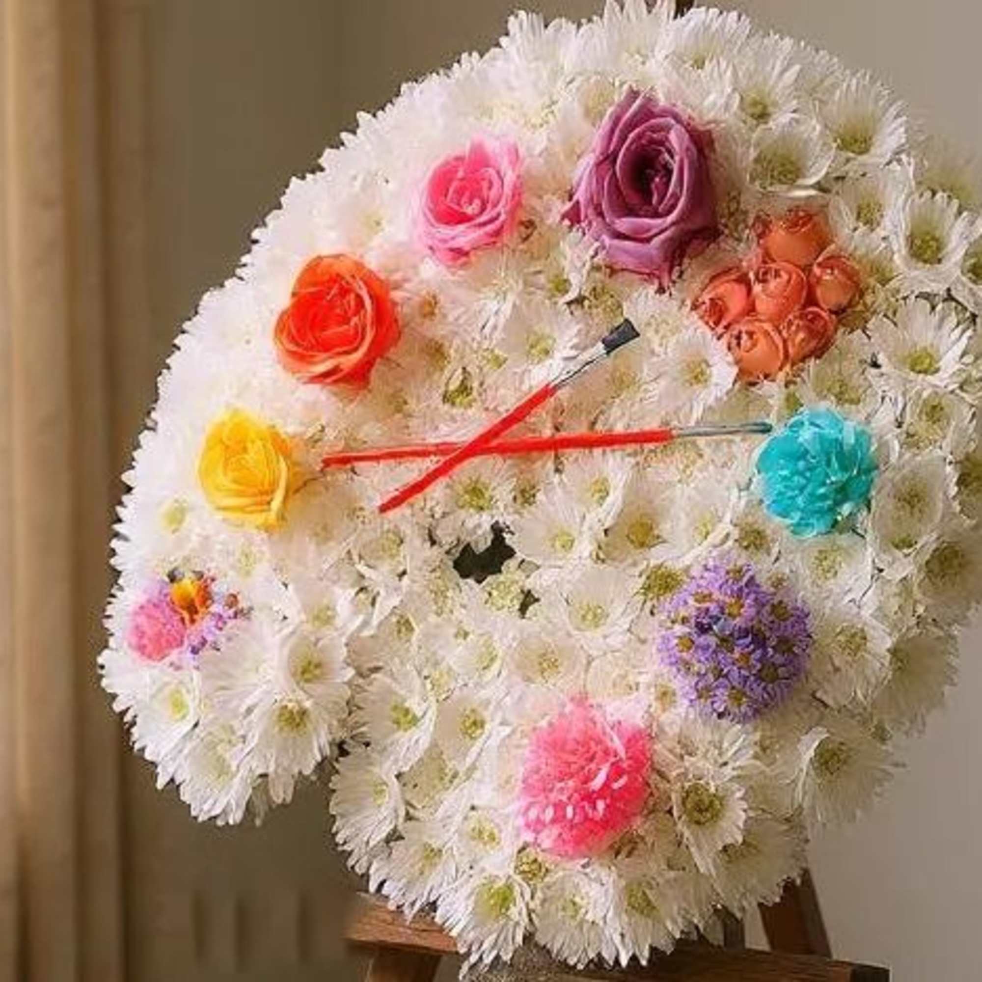 Artist&rsquo;s Tribute Floral Palette
Celebrate a vibrant life with our Artist&rsquo;s Tribute Floral, photo 2 of 2