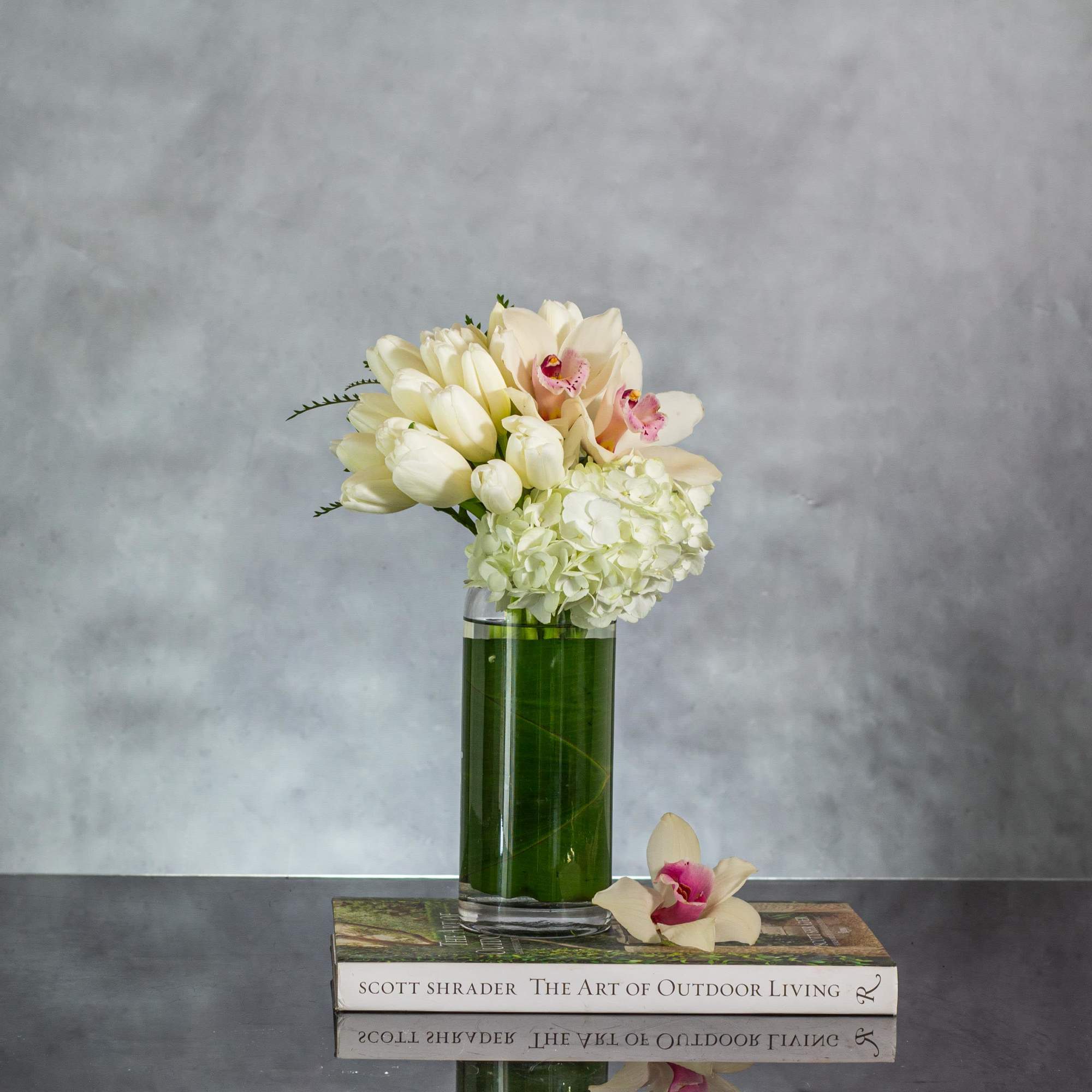 My Beverly Hills Florist presents a dramatic display of Dutch Tulips and