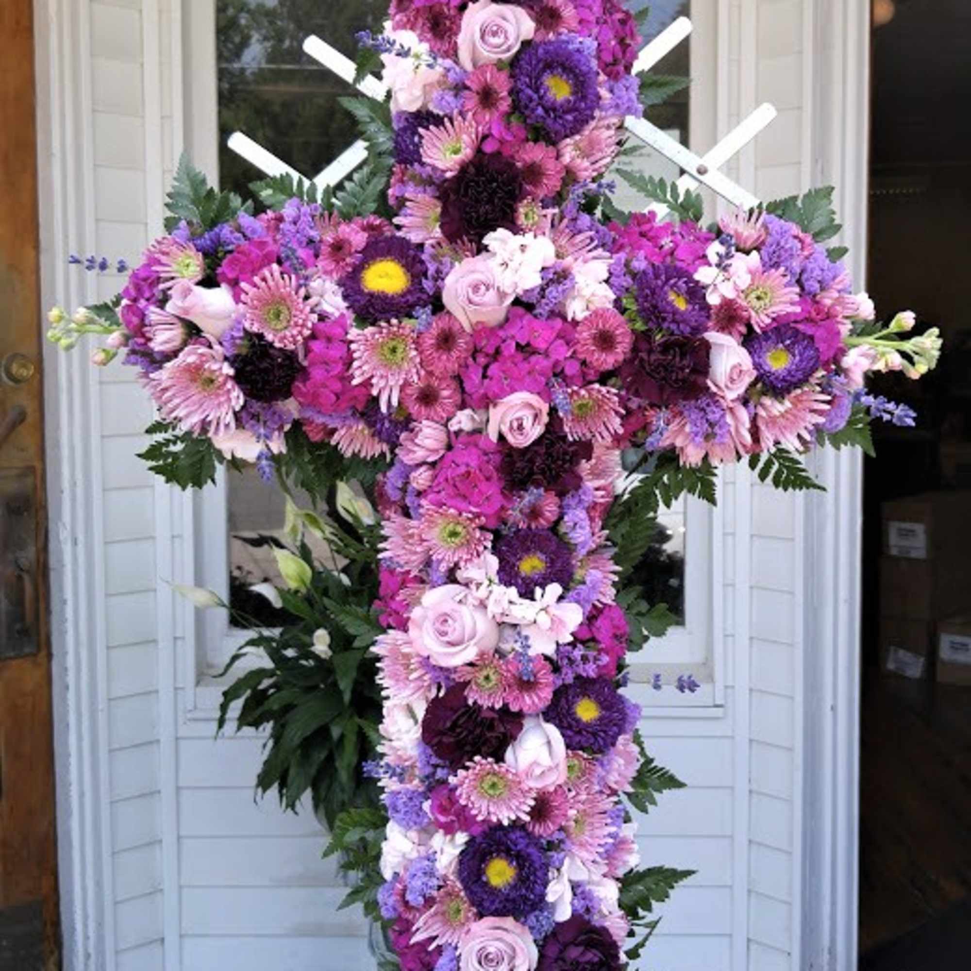 Passionate Purple Tribute Cross in Londonderry, NH | Harrington