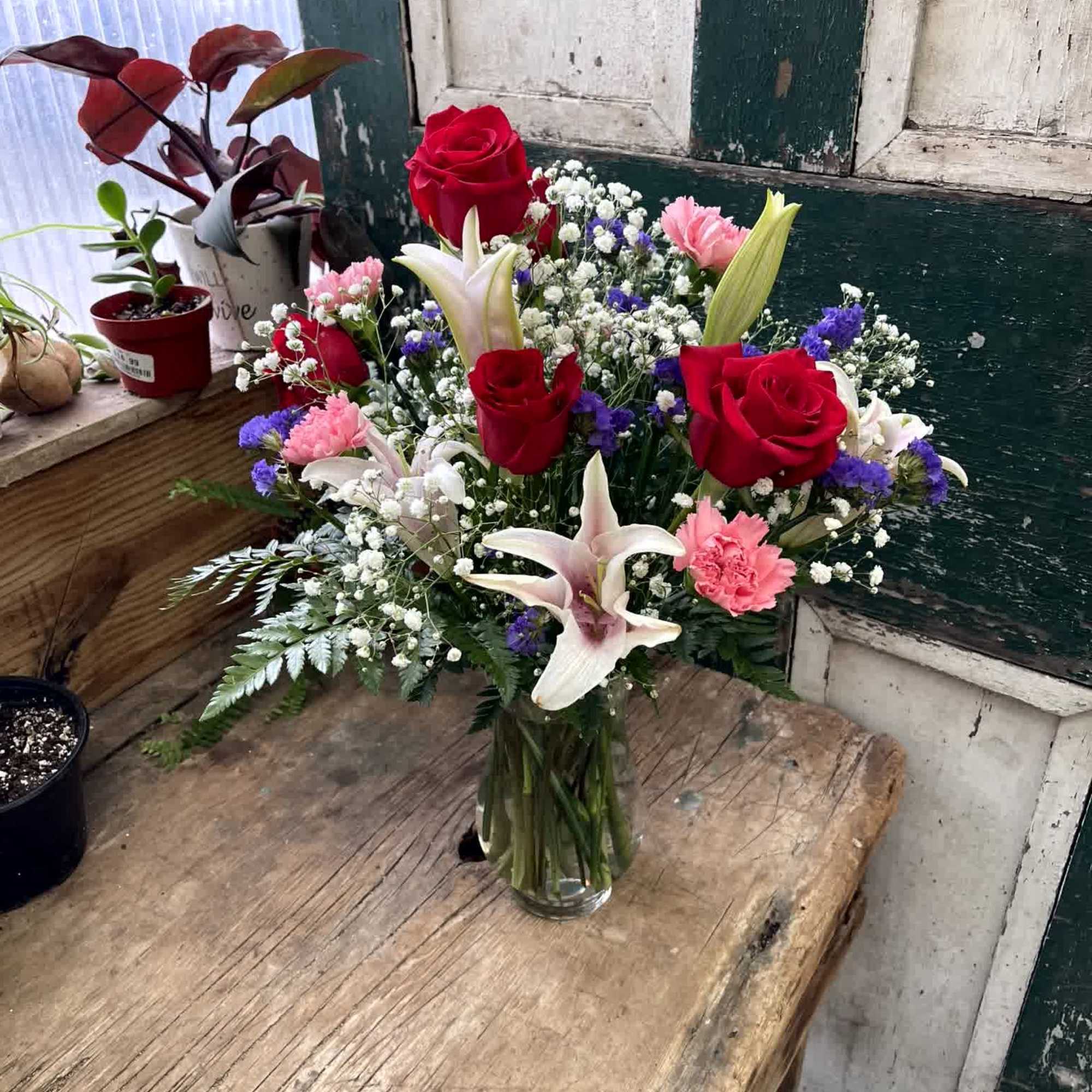 Does someone you know need a pick-me-up? Lift their spirits &ndash; and, photo 2 of 3