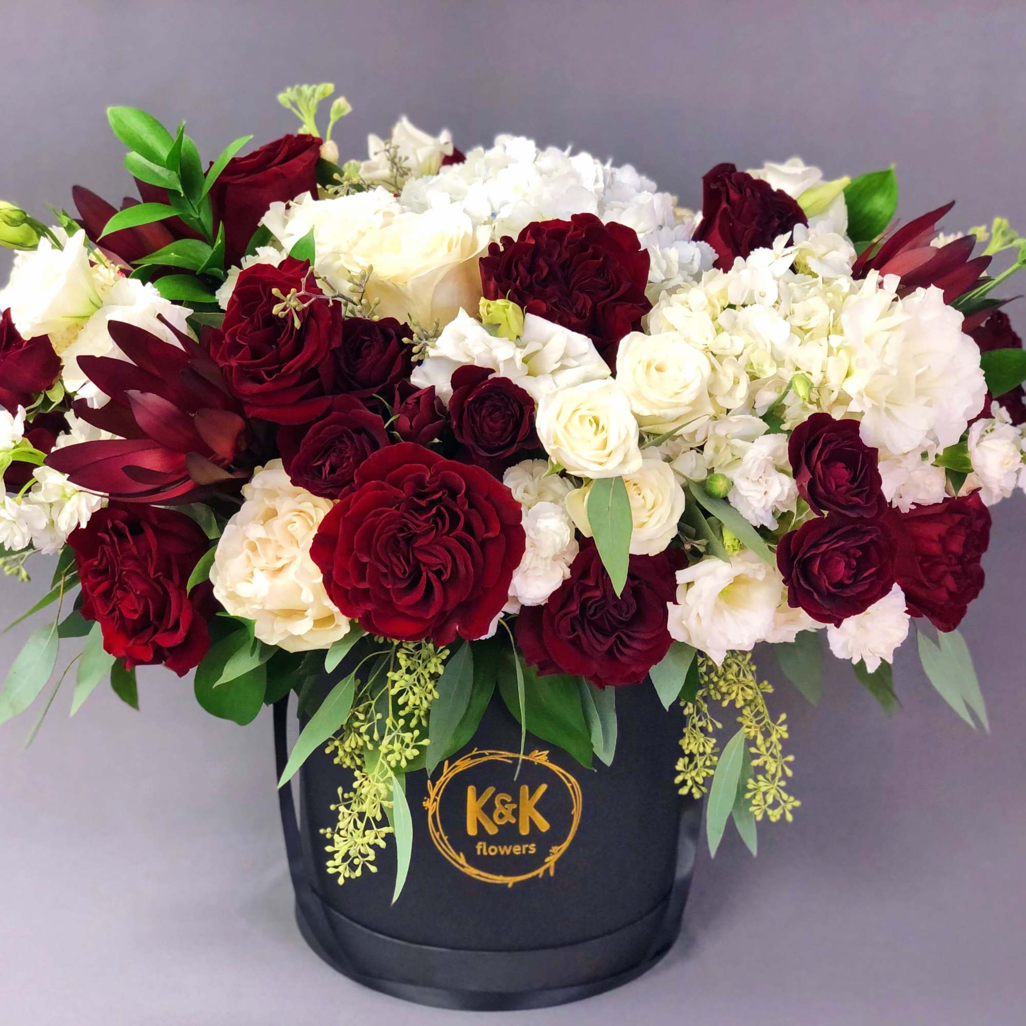 Mixed flowers, from romantic and gentle to an edgy and interesting look.