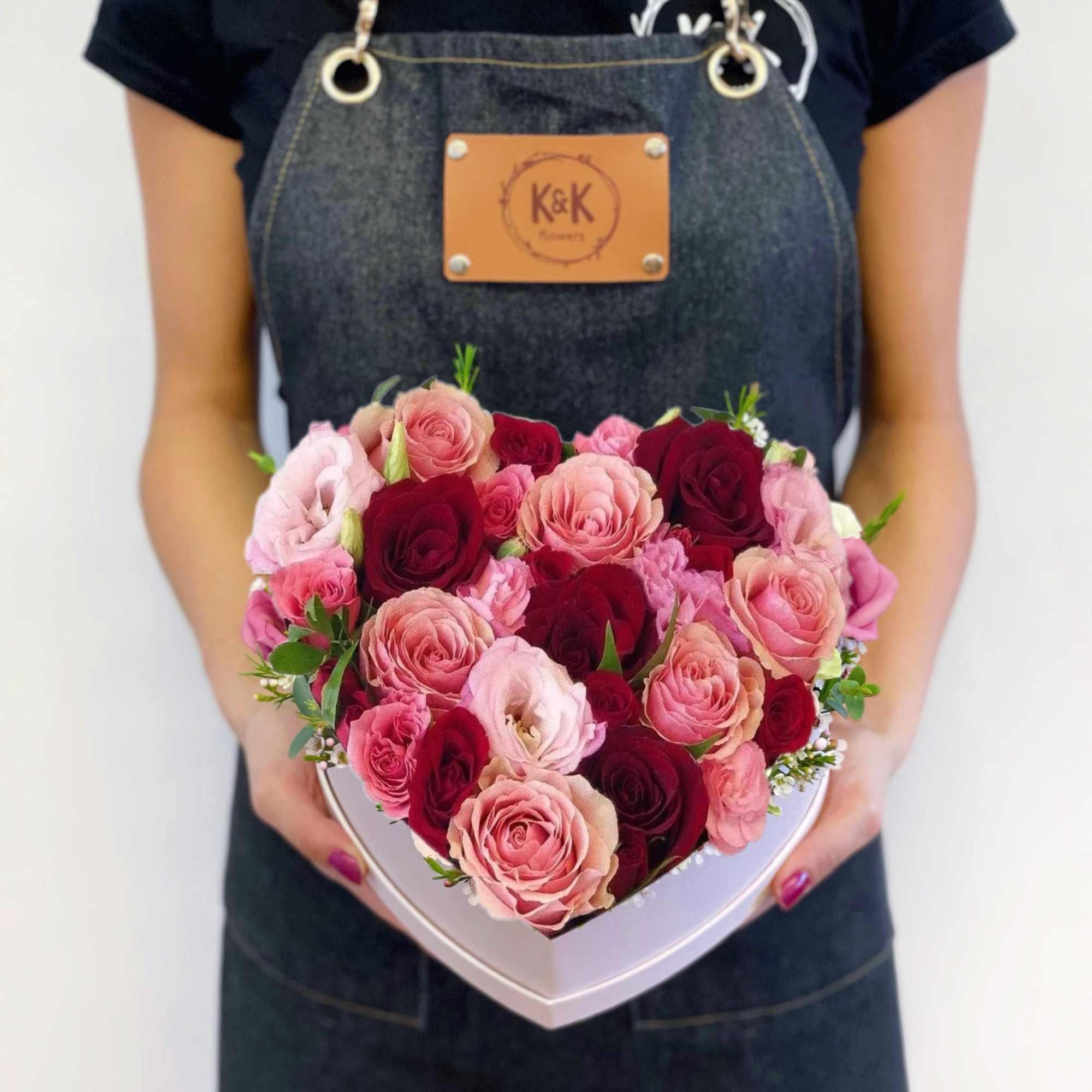 Mixed flowers, from romantic and gentle to an edgy and interesting look.