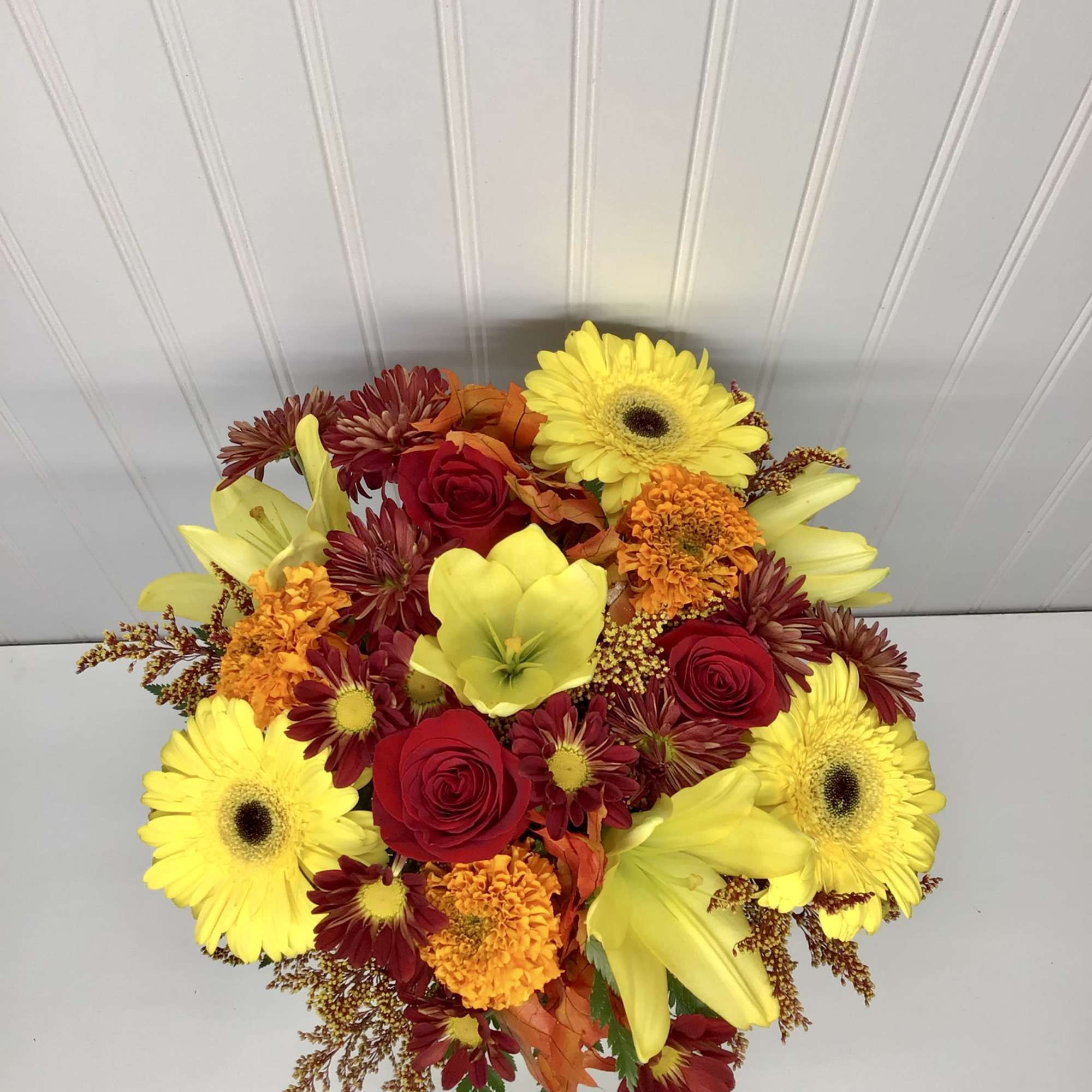 Autumn is all about color. Designed with the vibrant shades of the, photo 4 of 4