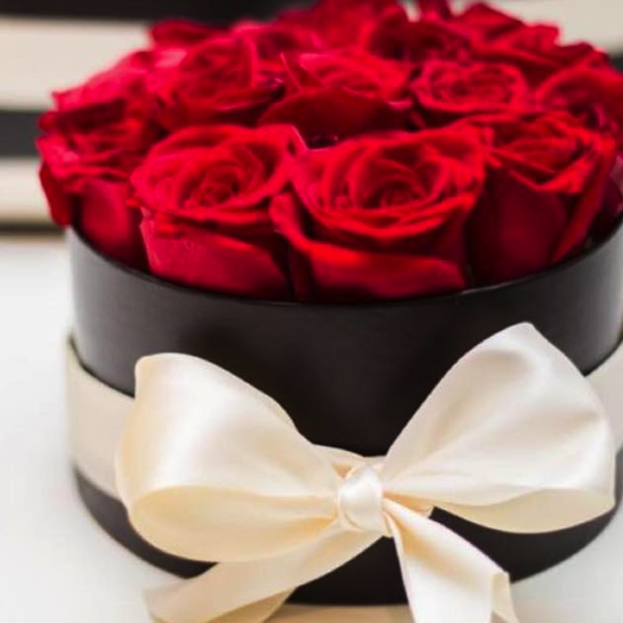 A DOZEN PREMIUM RED ROSES, LUXURY MATTE BLACK HATBOX, AND THE PERFECT, photo 3 of 3