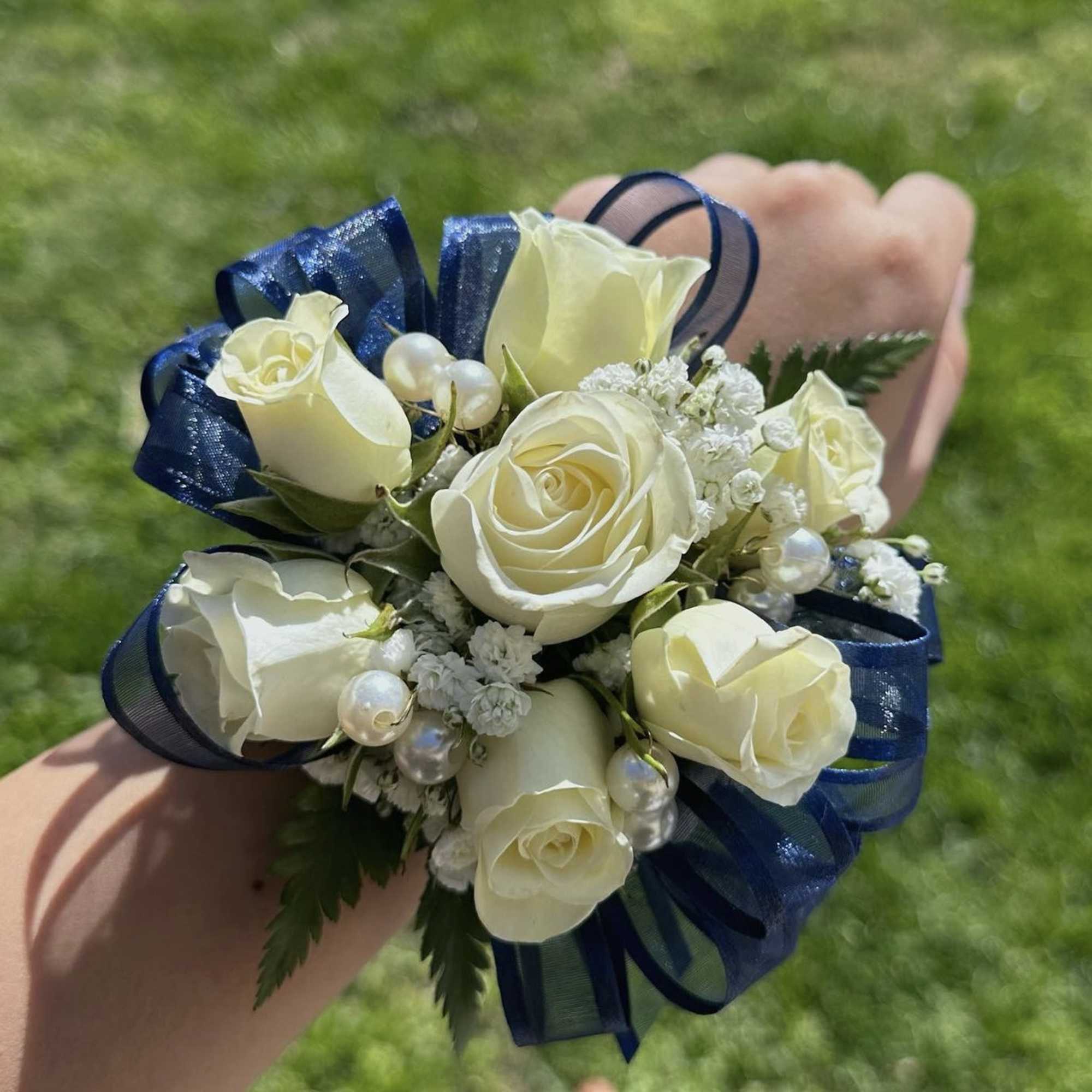 The perfect complement for a graduation or elegant party. It is prepared