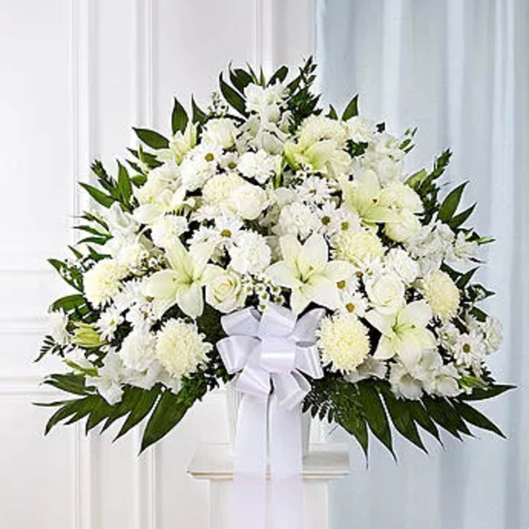 Product ID: 91272



Express your heartfelt sympathies with this standing basket, filled with