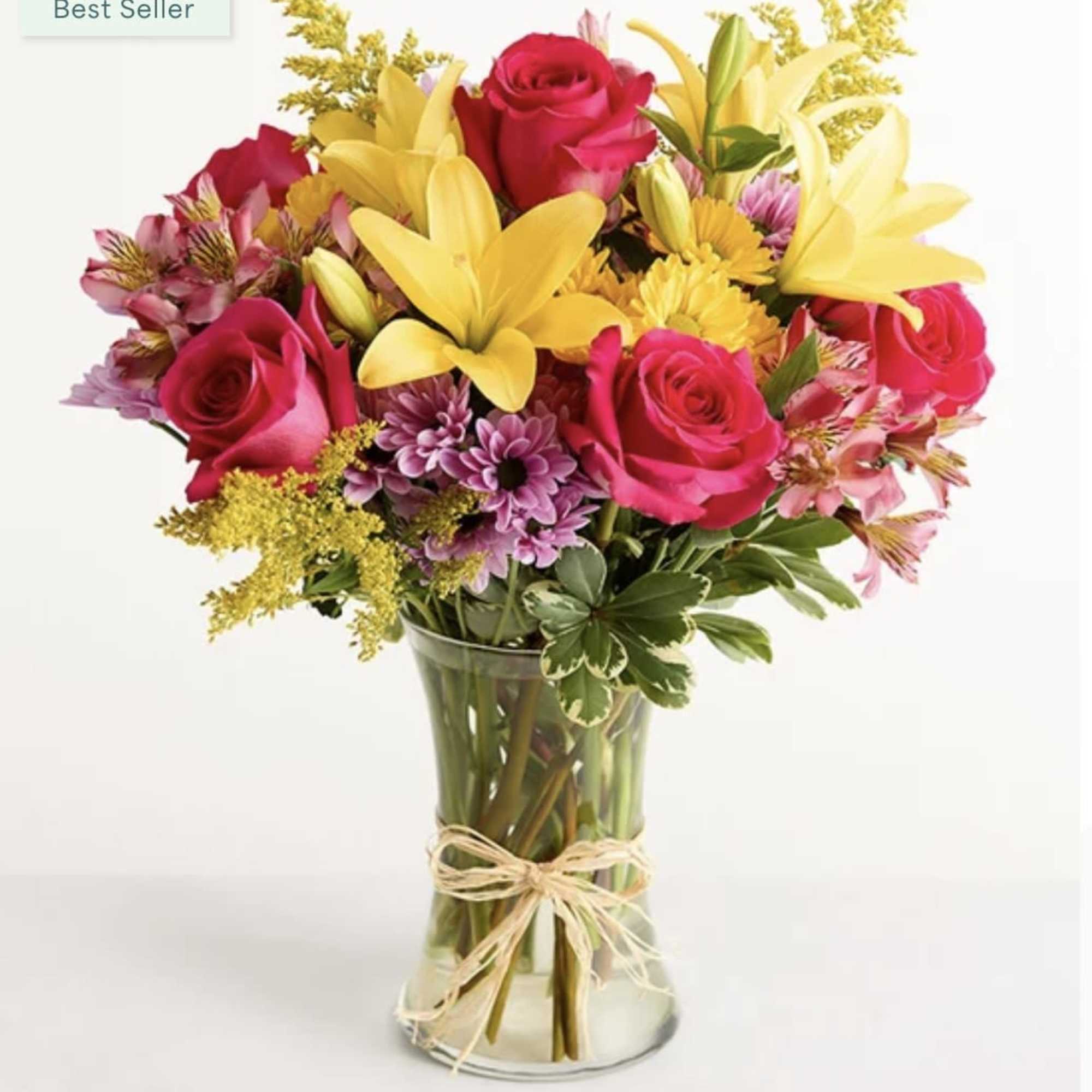Inspired by the traditional hand-tied arrangements found in flower markets throughout Europe