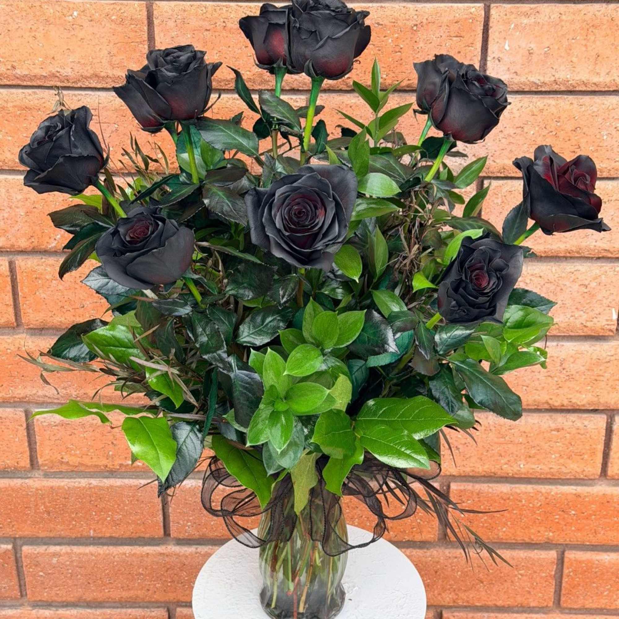 Enchanted Black Rose Vase

Dramatic, elegant, and unforgettable &mdash; our Enchanted Black Rose