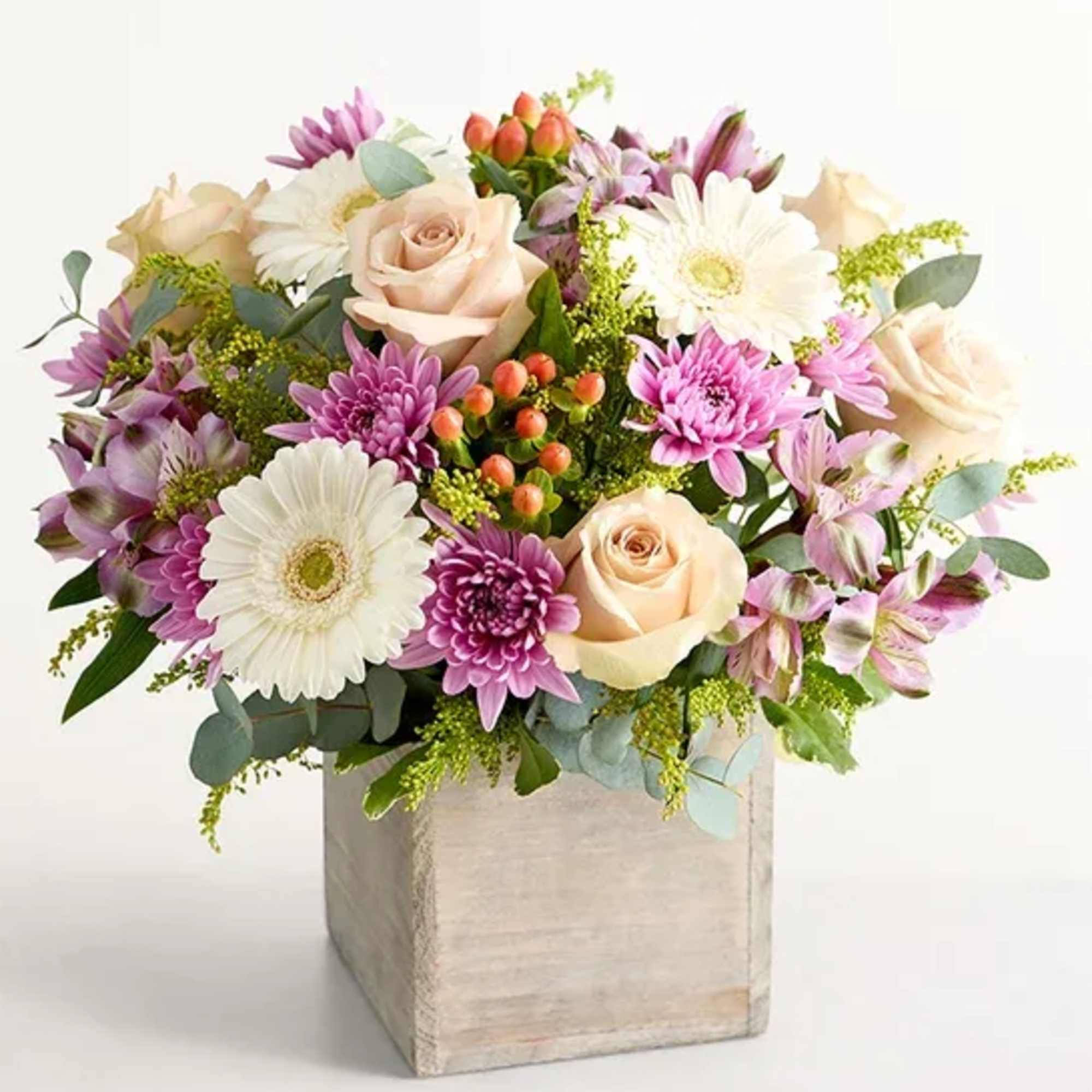  All the beauty of a cottage garden in one rustic yet