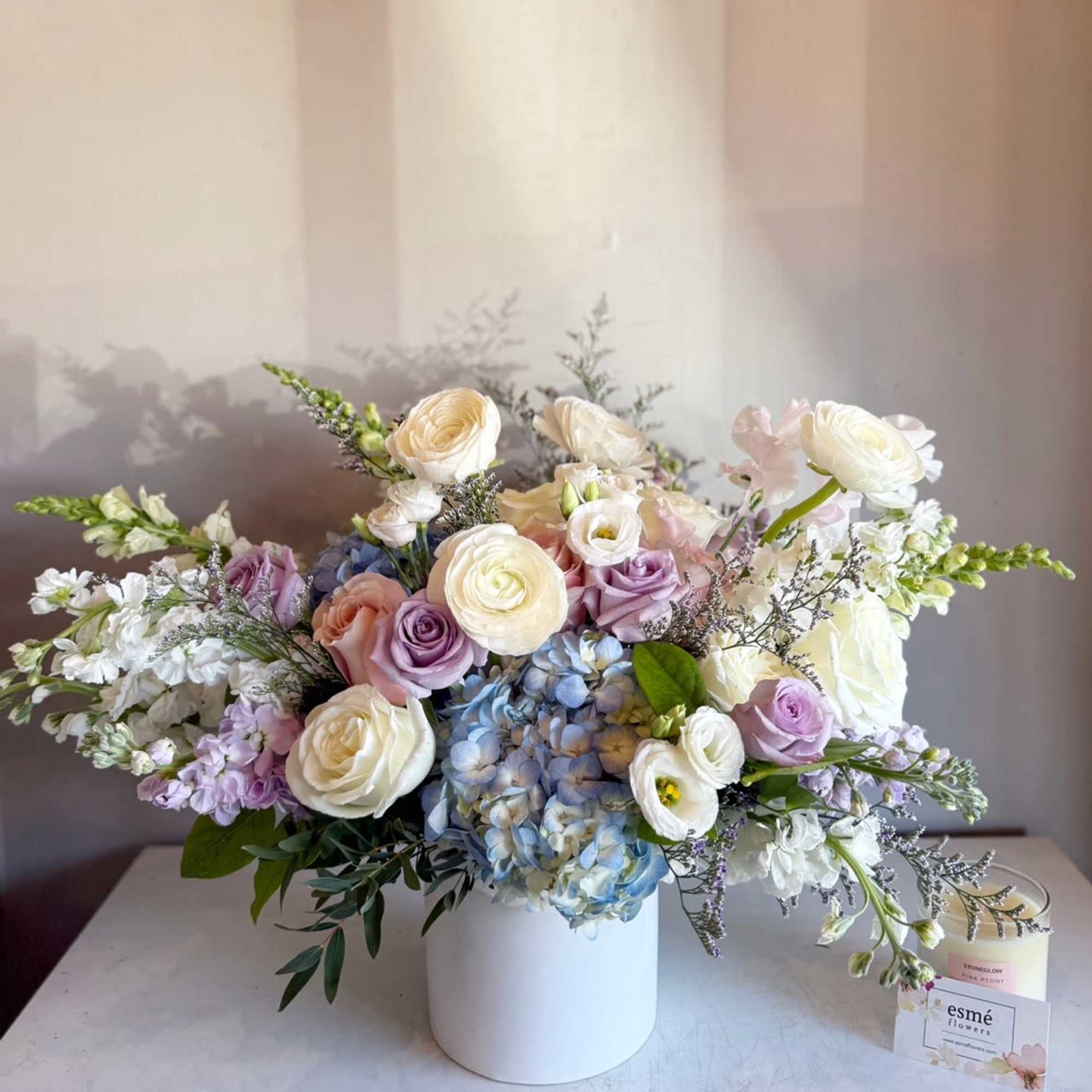One of our most loved arrangements, Le Bleu features pastel hues of