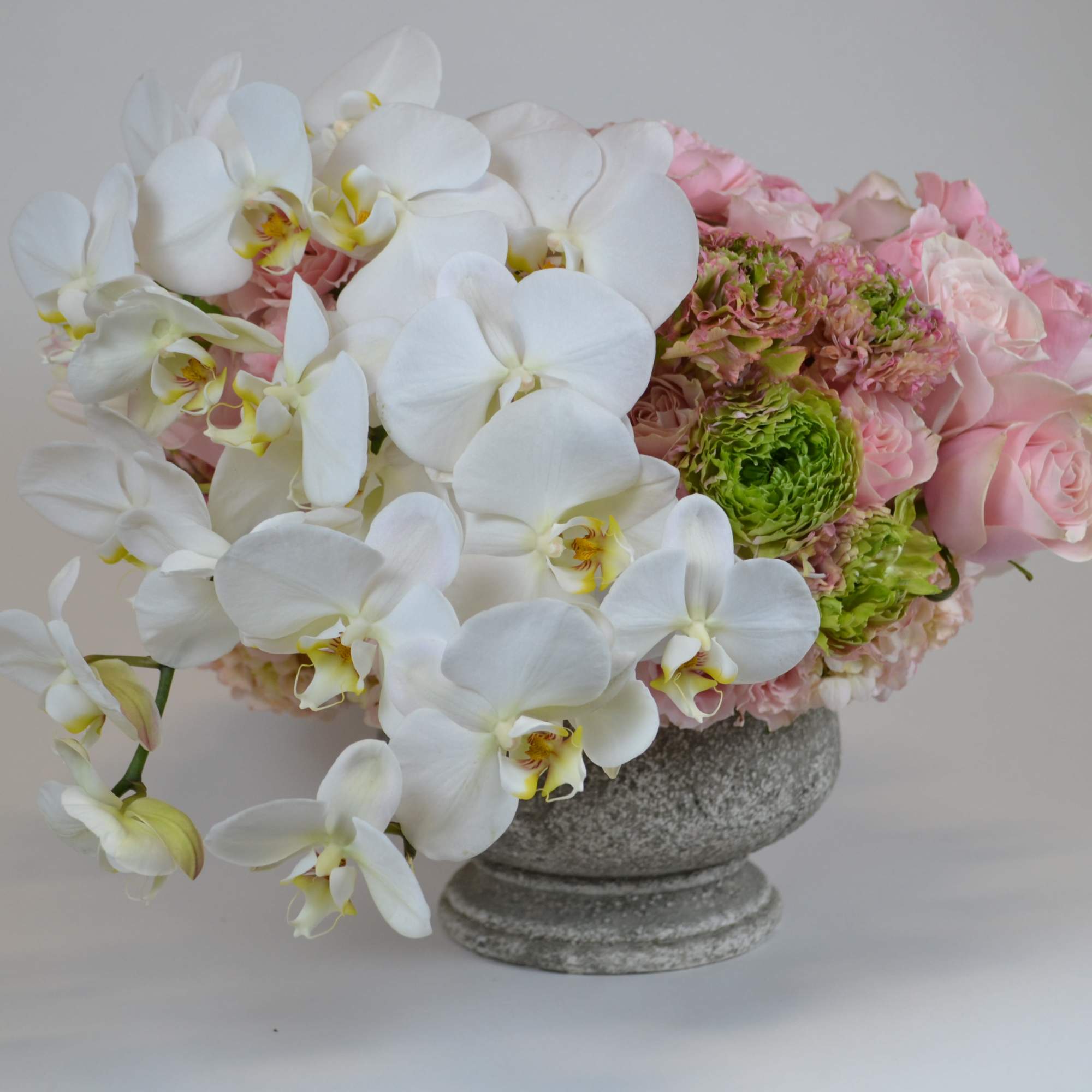 this fabulous floral arrangement would definitely steal her heart, pink roses, pink, photo 3 of 4