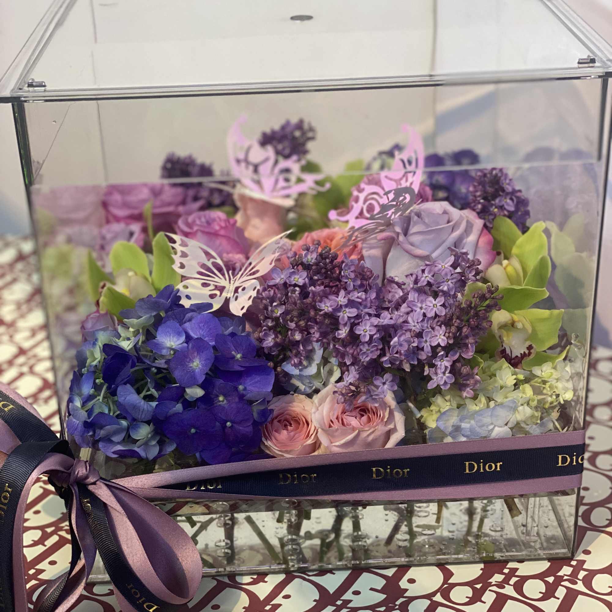 One-of-a-kind Floral Arrangement , photo 2 of 3