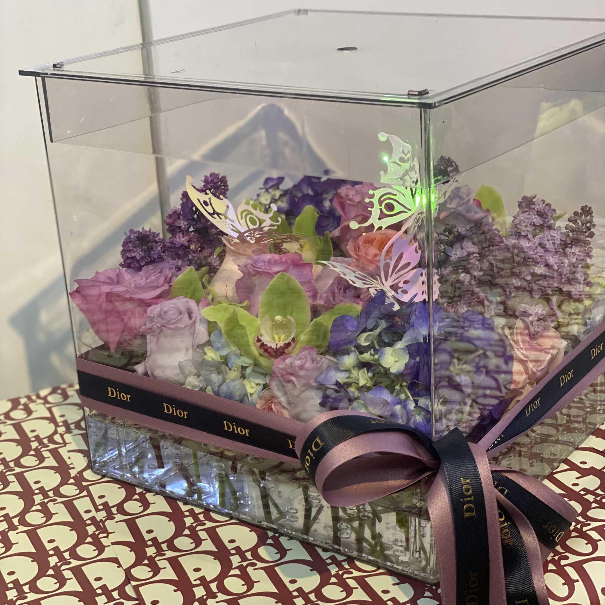 One-of-a-kind Floral Arrangement , photo 3 of 3