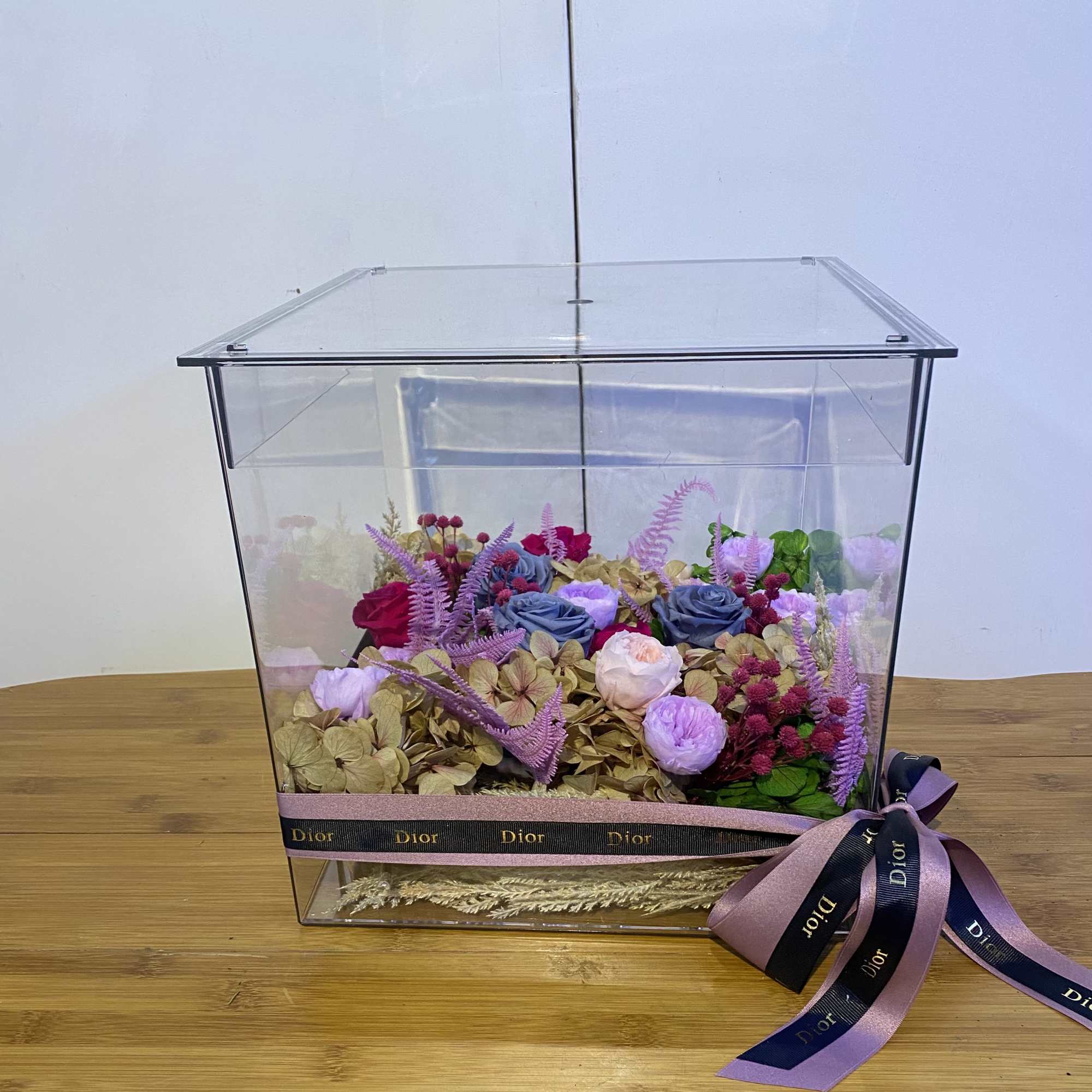 Beautiful clear~acrylic box
accented with vibrant preserved flowers, photo 3 of 3