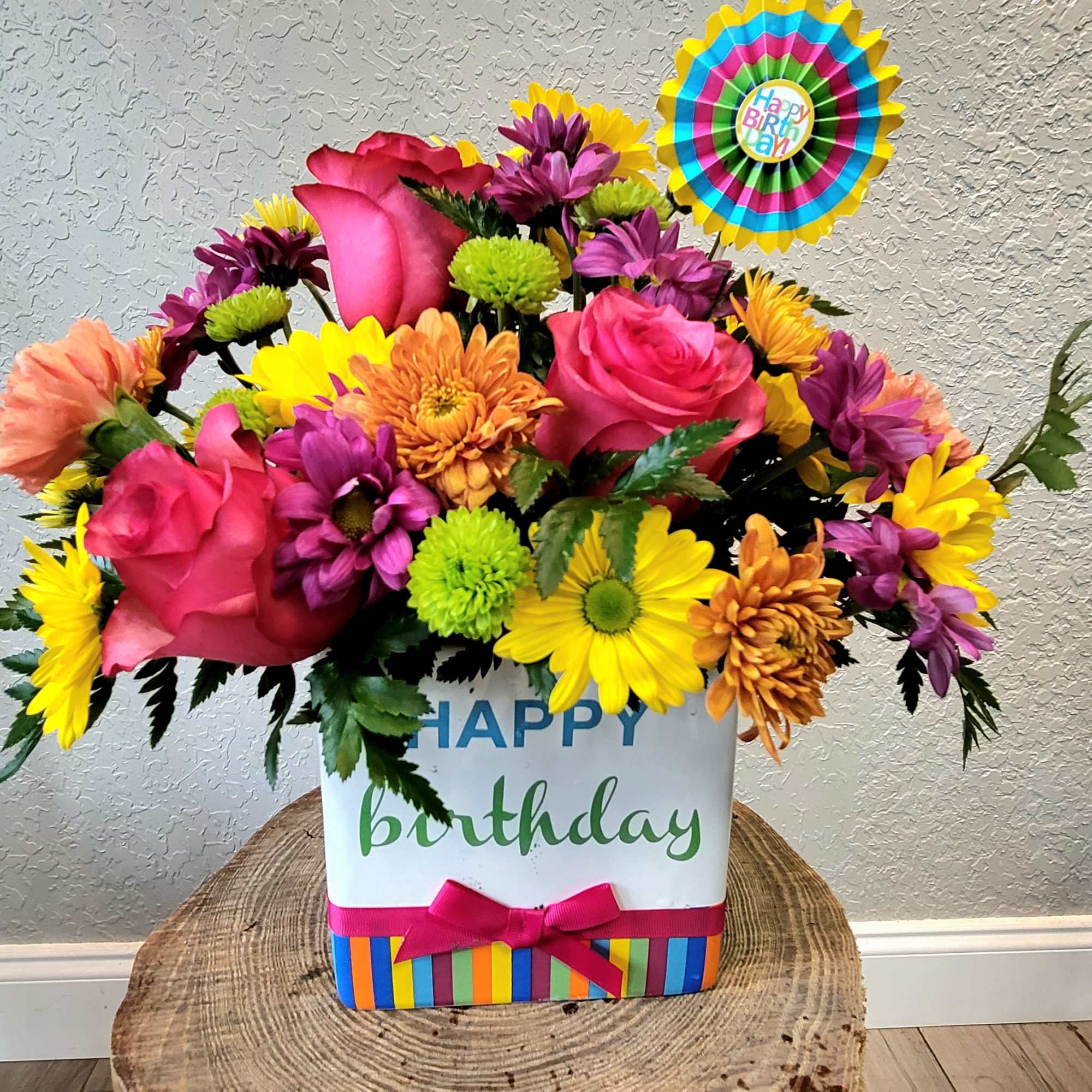 How Cute! A flower piece in a present! Light up their special