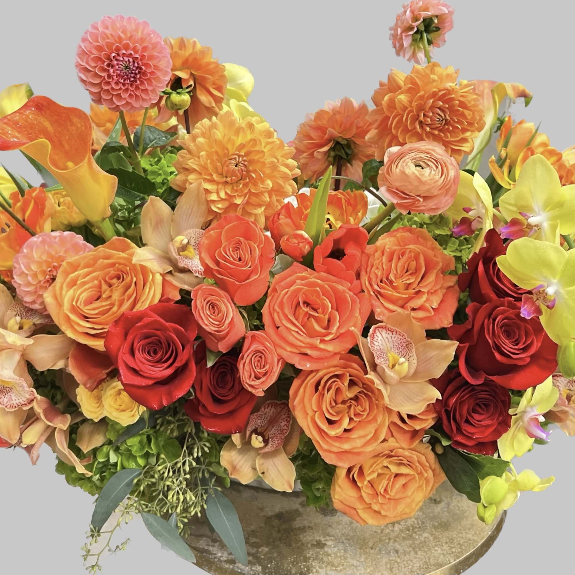 Wouldn&rsquo;t life be more convenient if seasons came in white ceramic vase., photo 2 of 2