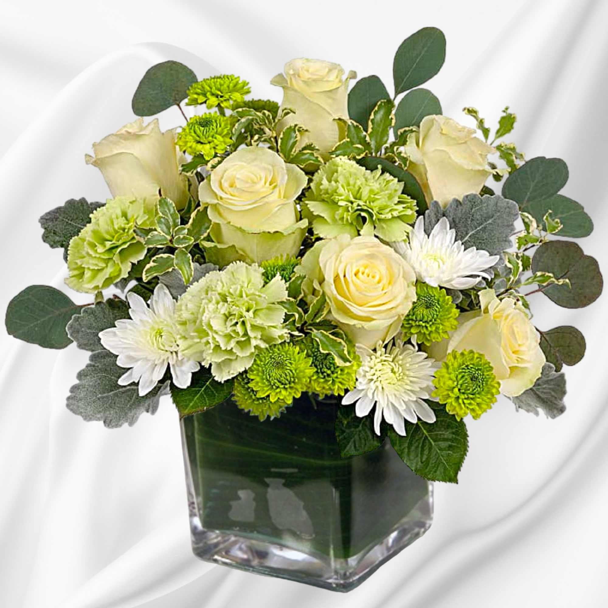 Cream roses and green-white mums in a square glass vase, photo 2 of 4