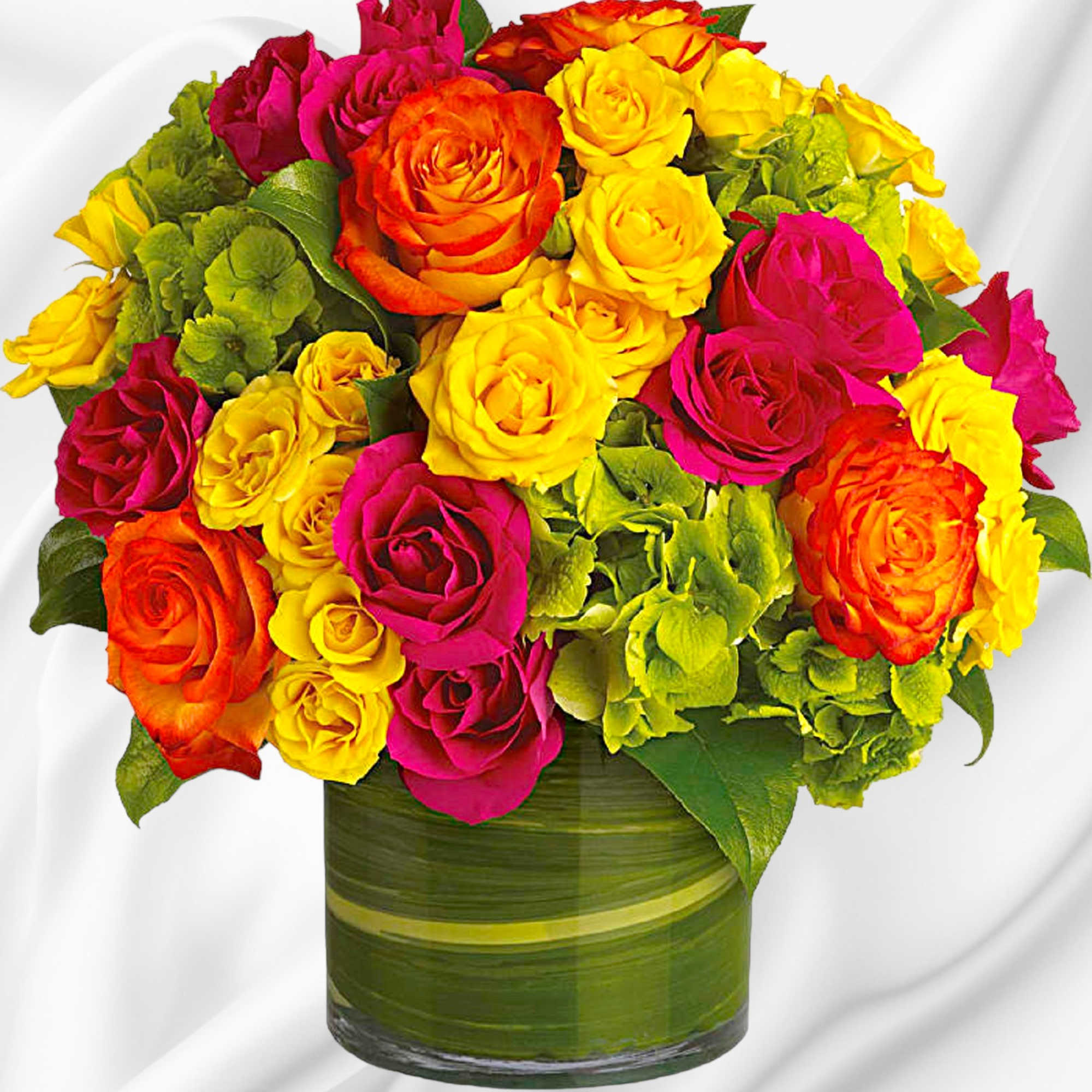 Bouquet of multicolored roses in a green glass vase, photo 5 of 6