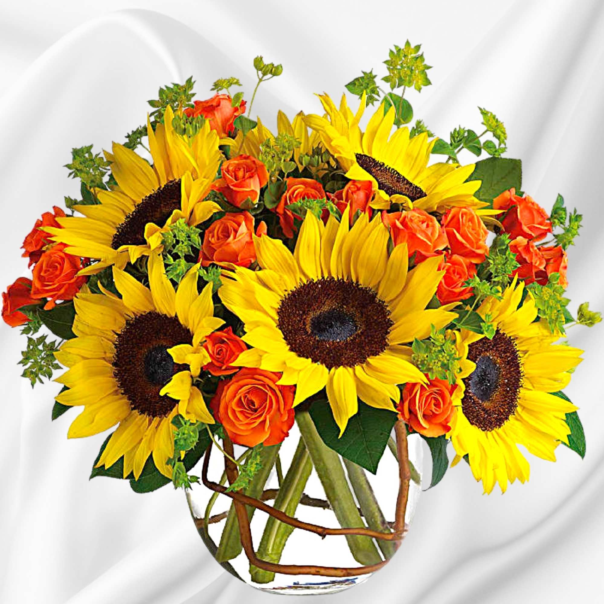 Sunflowers and orange roses arranged in a clear glass vase, photo 5 of 6