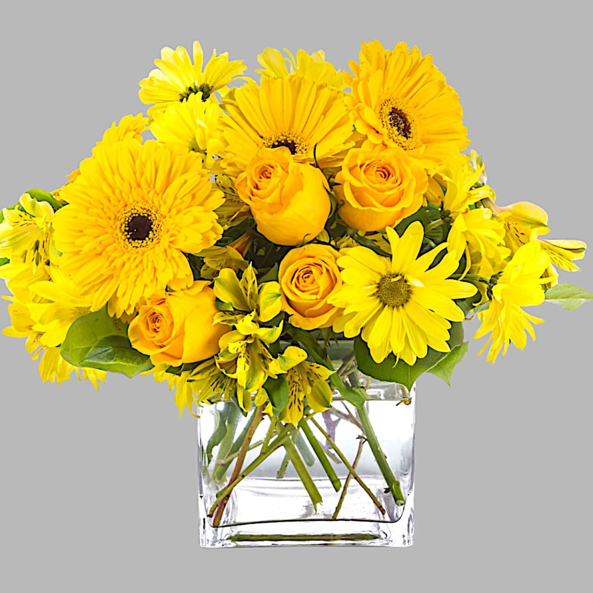 This monochromatic arrangement can make anybody feel a little more cheerful. Lemonade, photo 3 of 3