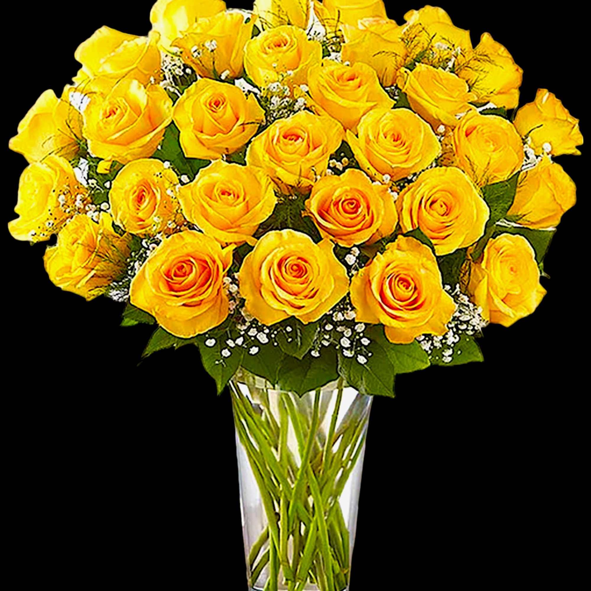 Bouquet of yellow roses in a clear glass vase, photo 4 of 5