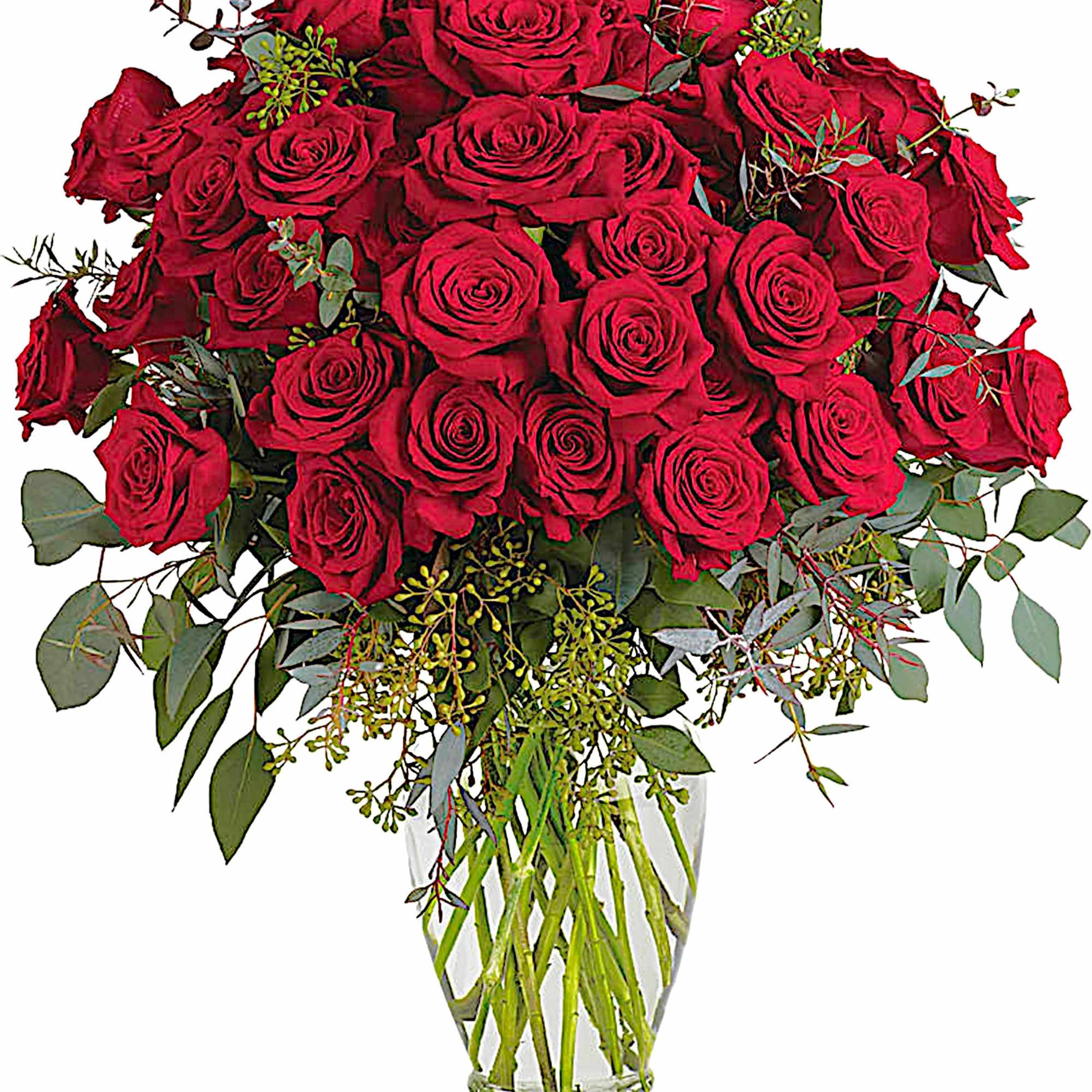 Bouquet of red roses in a clear glass vase