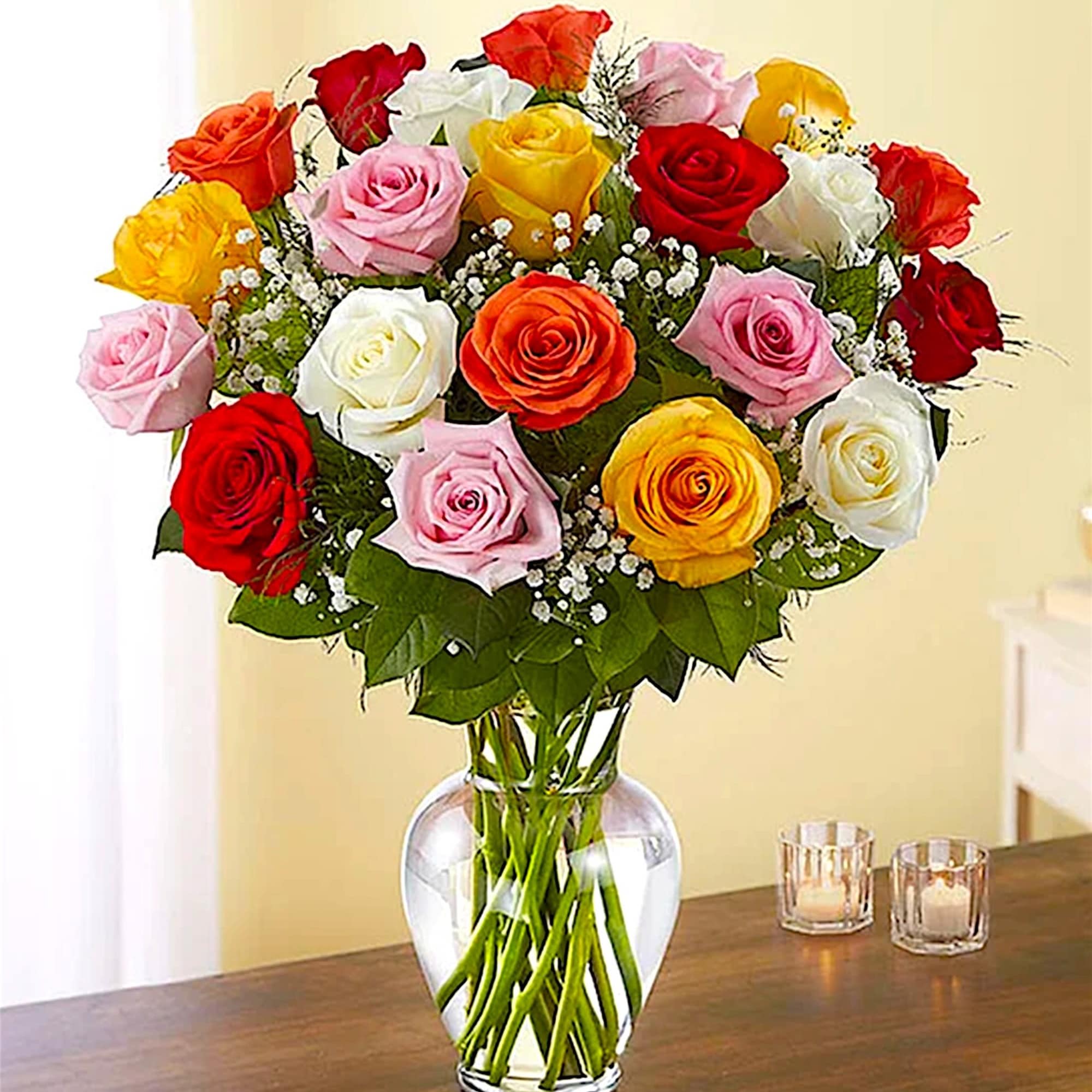 Bouquet of multicolored roses in a clear glass vase, photo 2 of 5