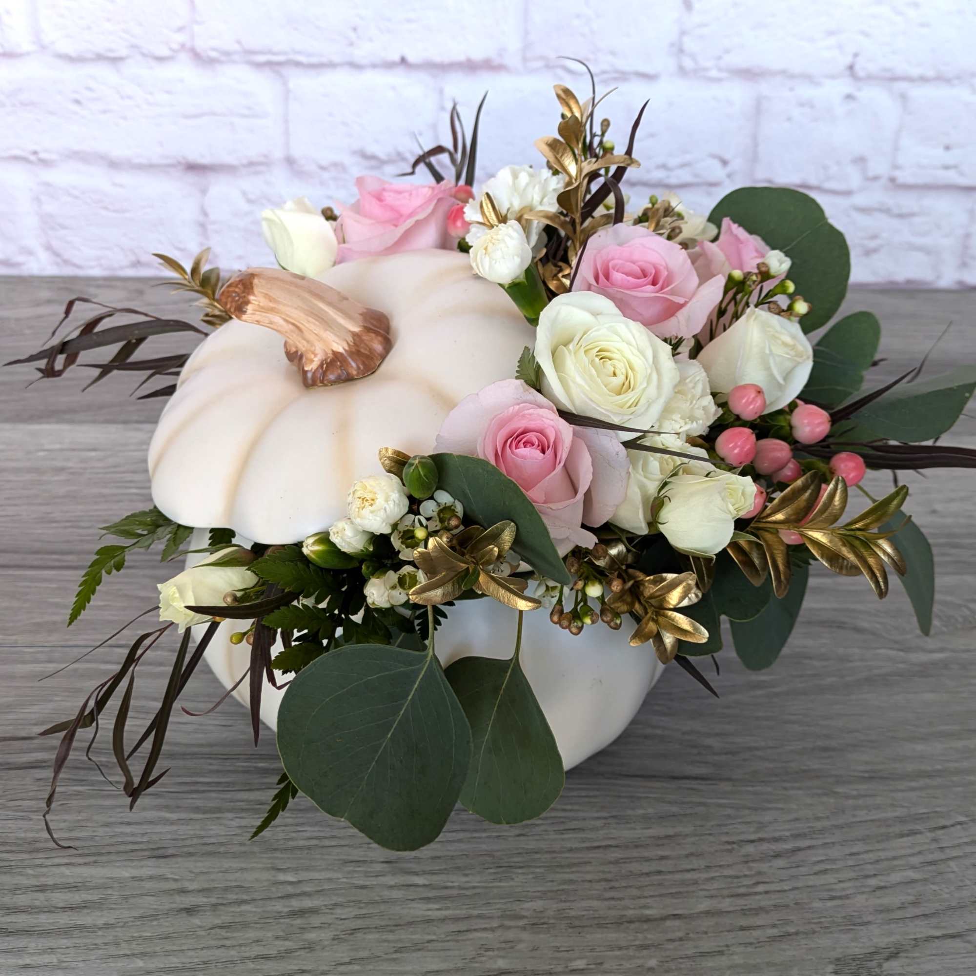 Pink Carriage is A Ladybug exclusive bouquet inspired by a certain, non-specific