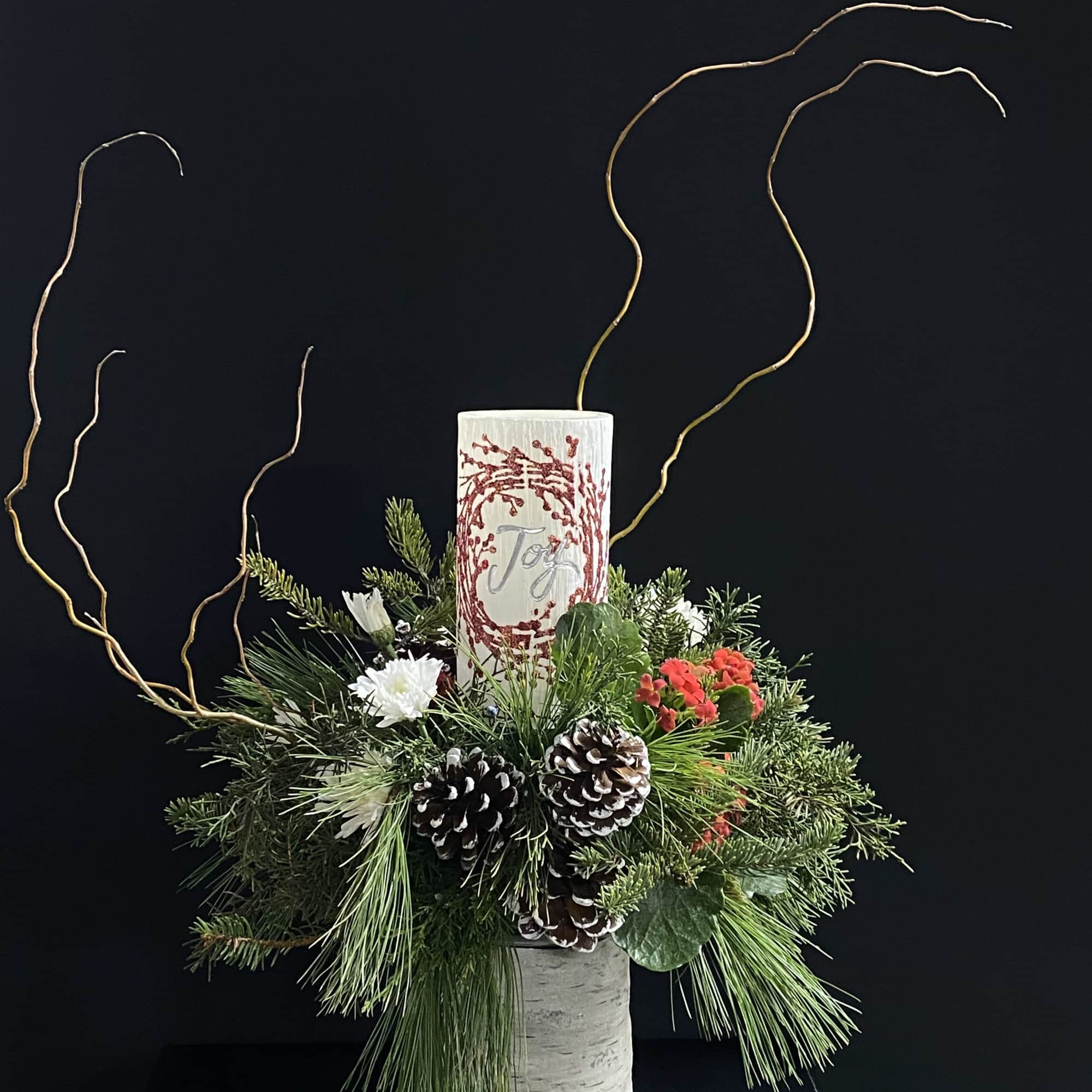 Perfect for an entryway, or centerpiece.