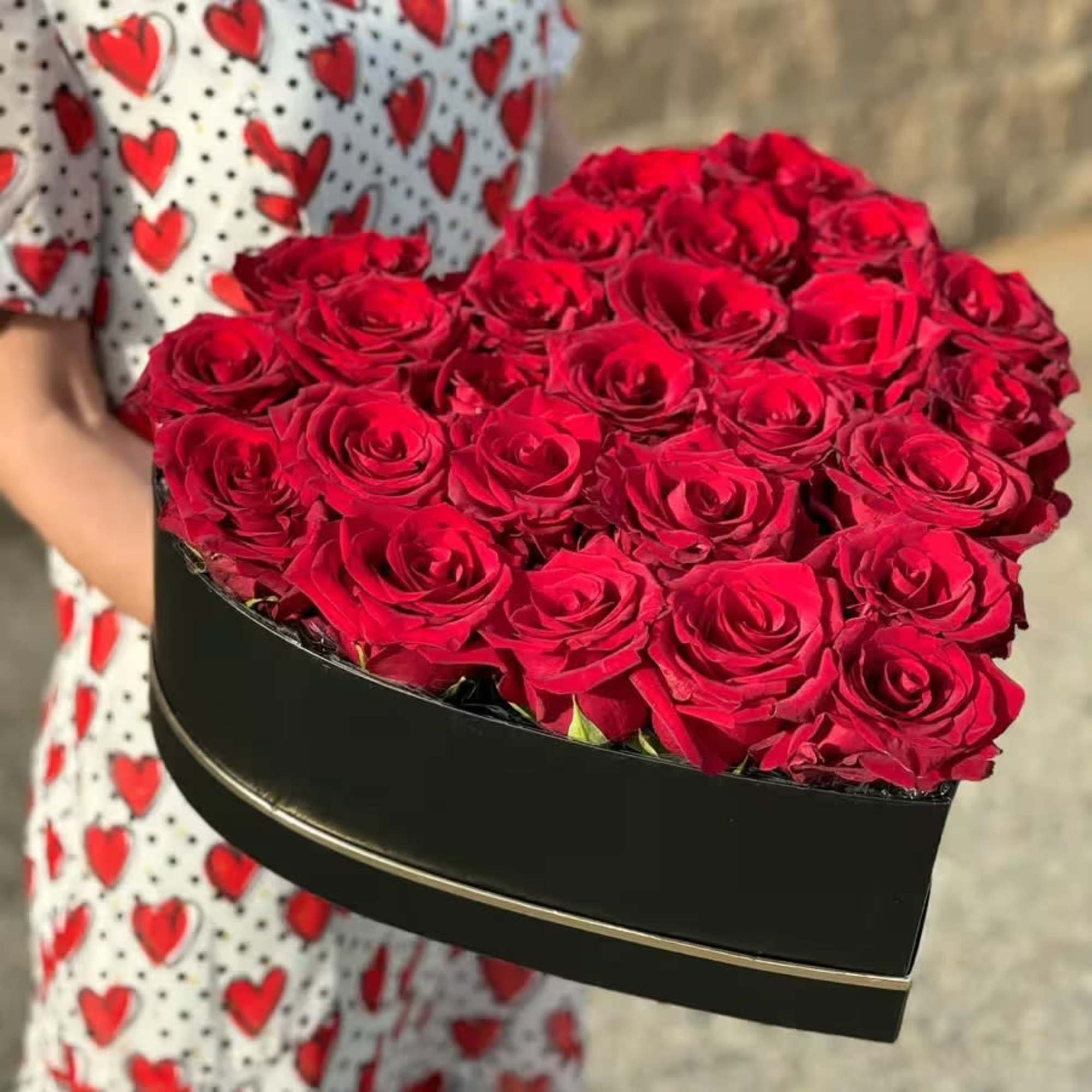 Heart-shaped box filled with red roses, photo 2 of 2