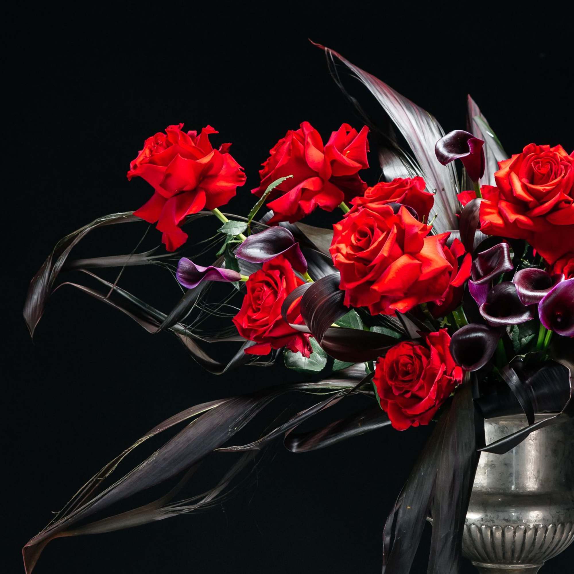 Red Authority is not a bouquet&mdash;it&rsquo;s a presence.
Velvety red roses command attention, photo 3 of 3