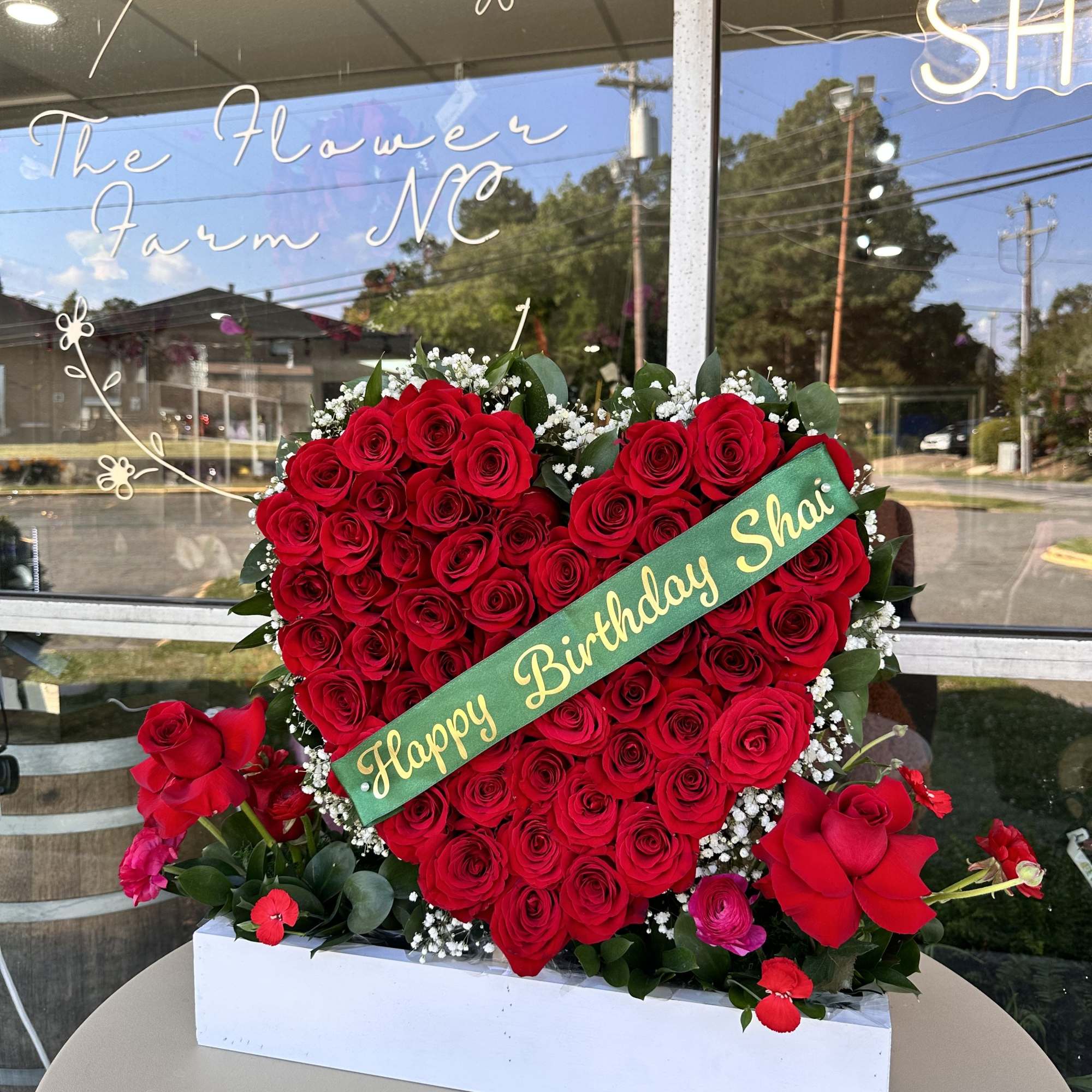 The perfect arrangement to express your love and passion to that special