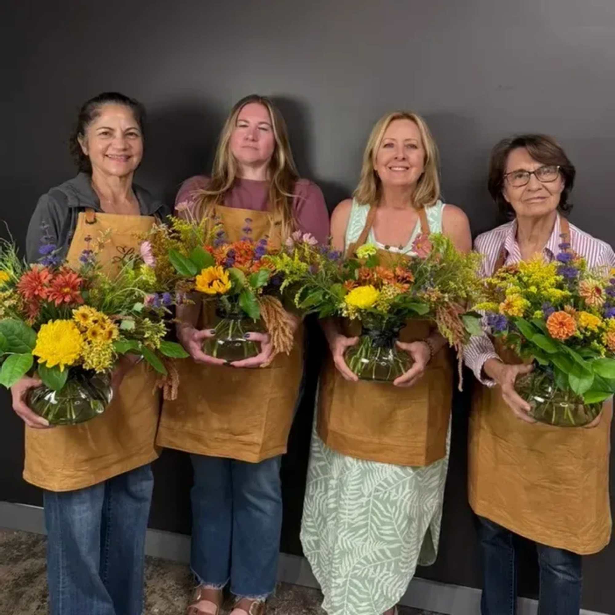 Learn to create your own fall-inspired floral arrangement. 

Join us at Lizette's