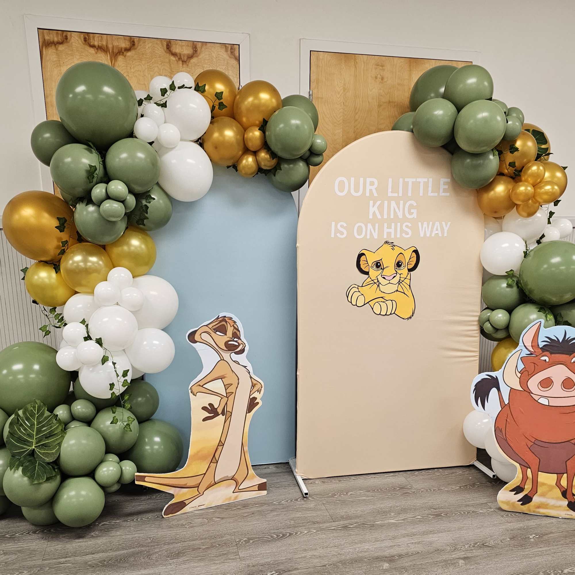 Pricing includes up to three standard balloon colors. Specialty, premium, or custom, photo 2 of 2
