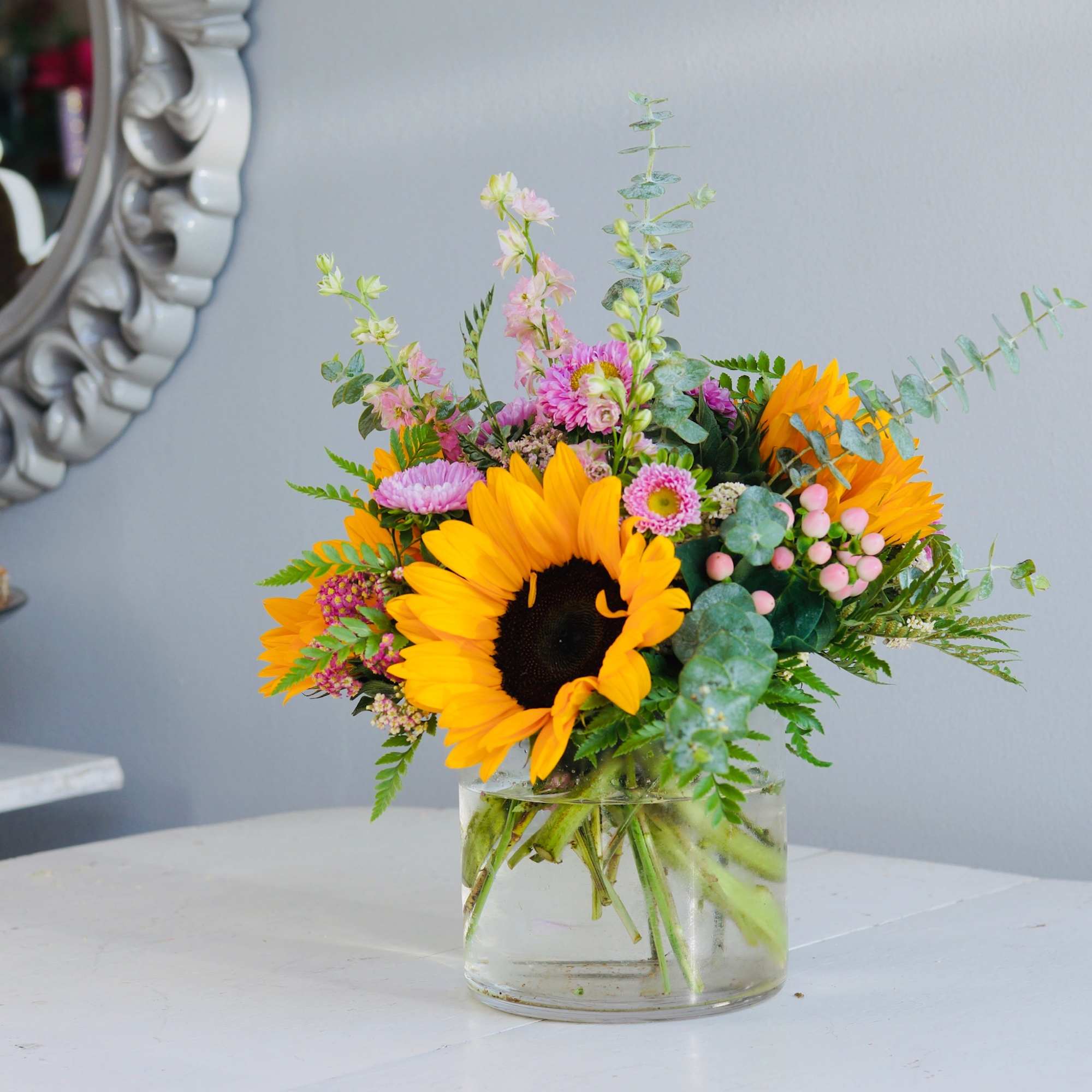 Perfect mix of Sunflowers and Barbie Pink blooms, photo 2 of 3