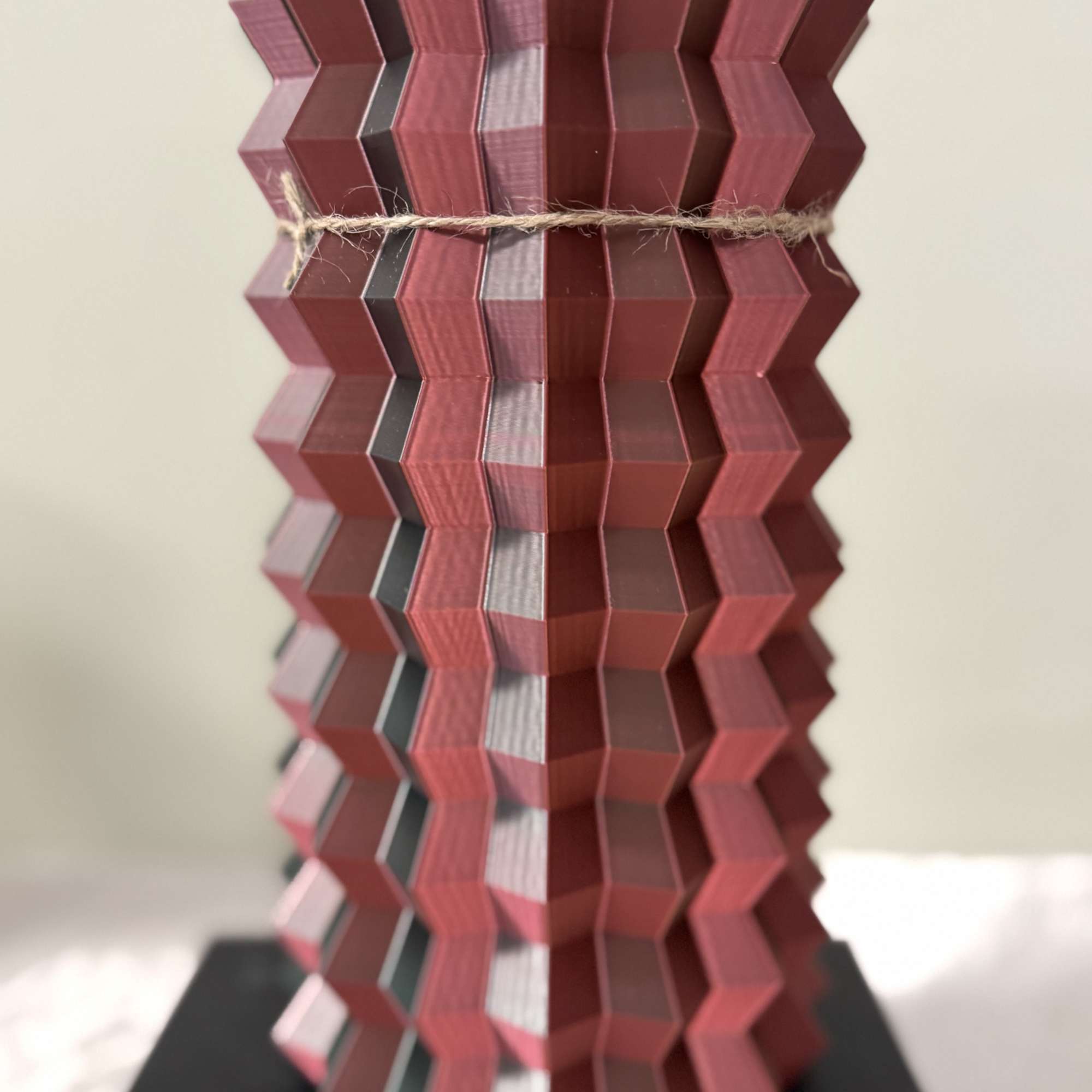 This product is manufactured using 3D printing, an energy-efficient process that enables